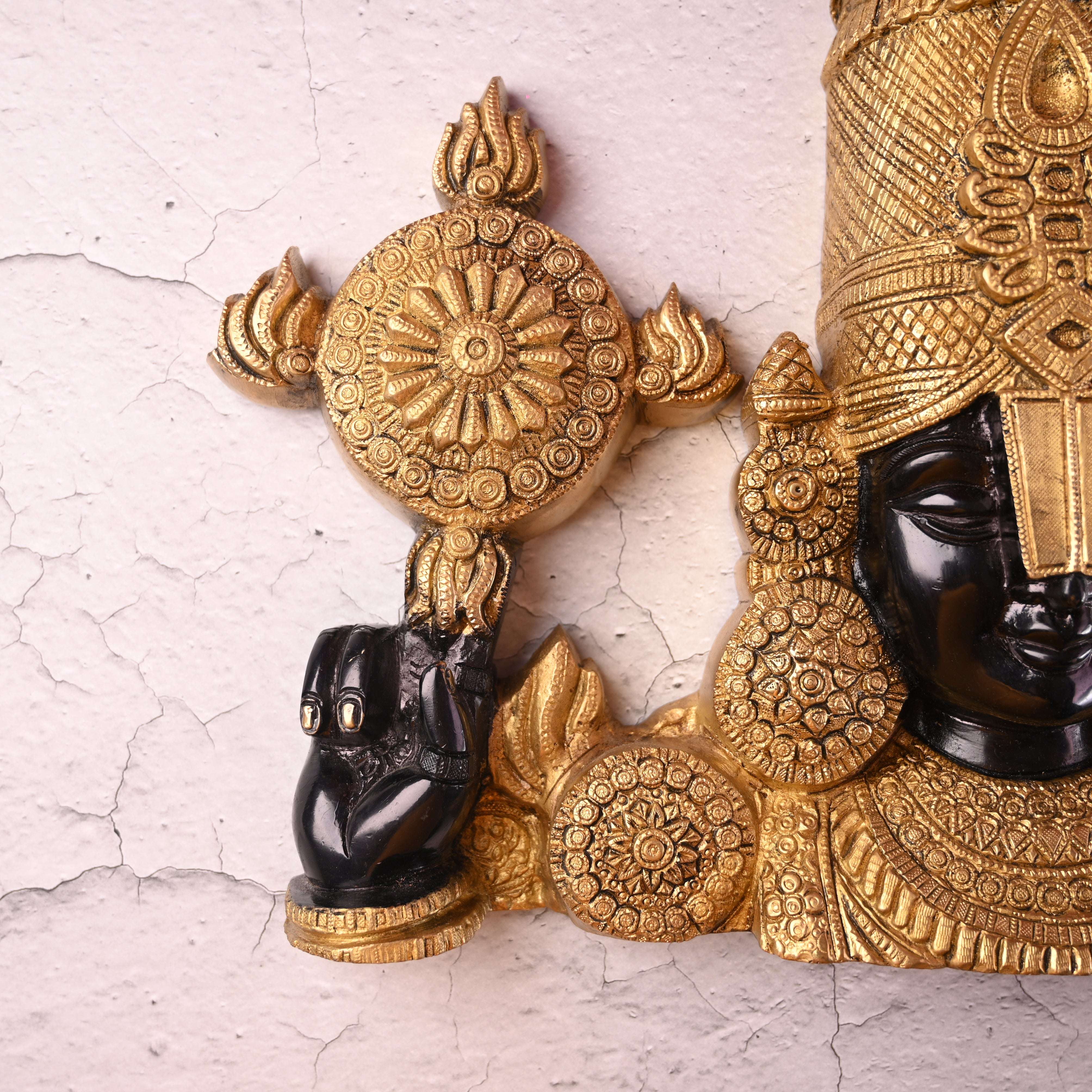 Brass Tirupati Balaji Wall Hanging – Handmade Venkateshwar Decor (14.8 Inch) - Image 3