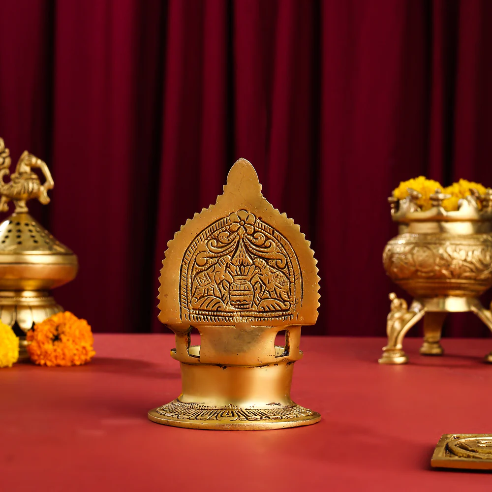 Brass Ashtalakshmi Ganesha Diya (5.2 Inch) - Image 4