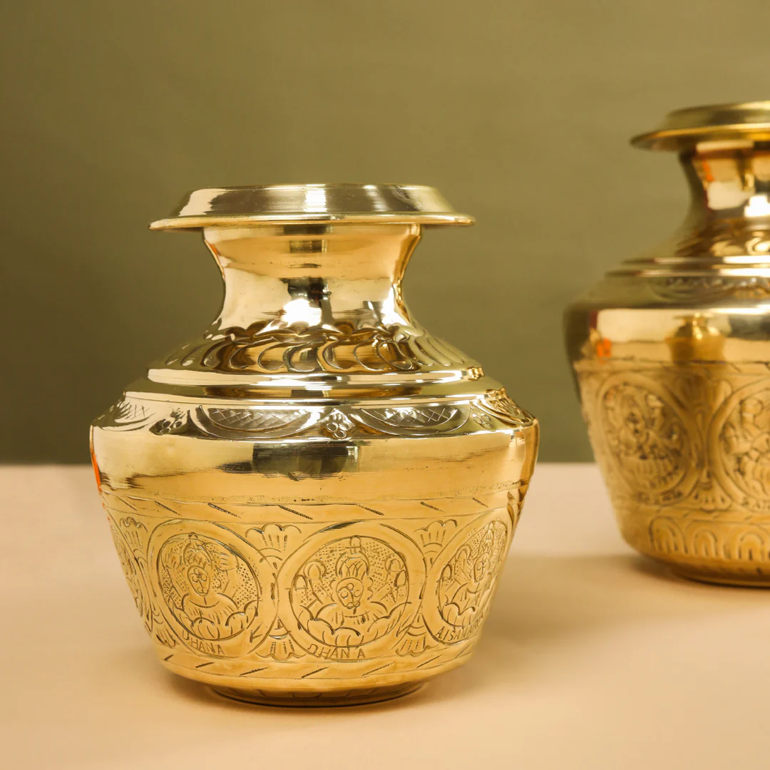 Brass Ashtalakshmi Kodam/Kalash - Image 5