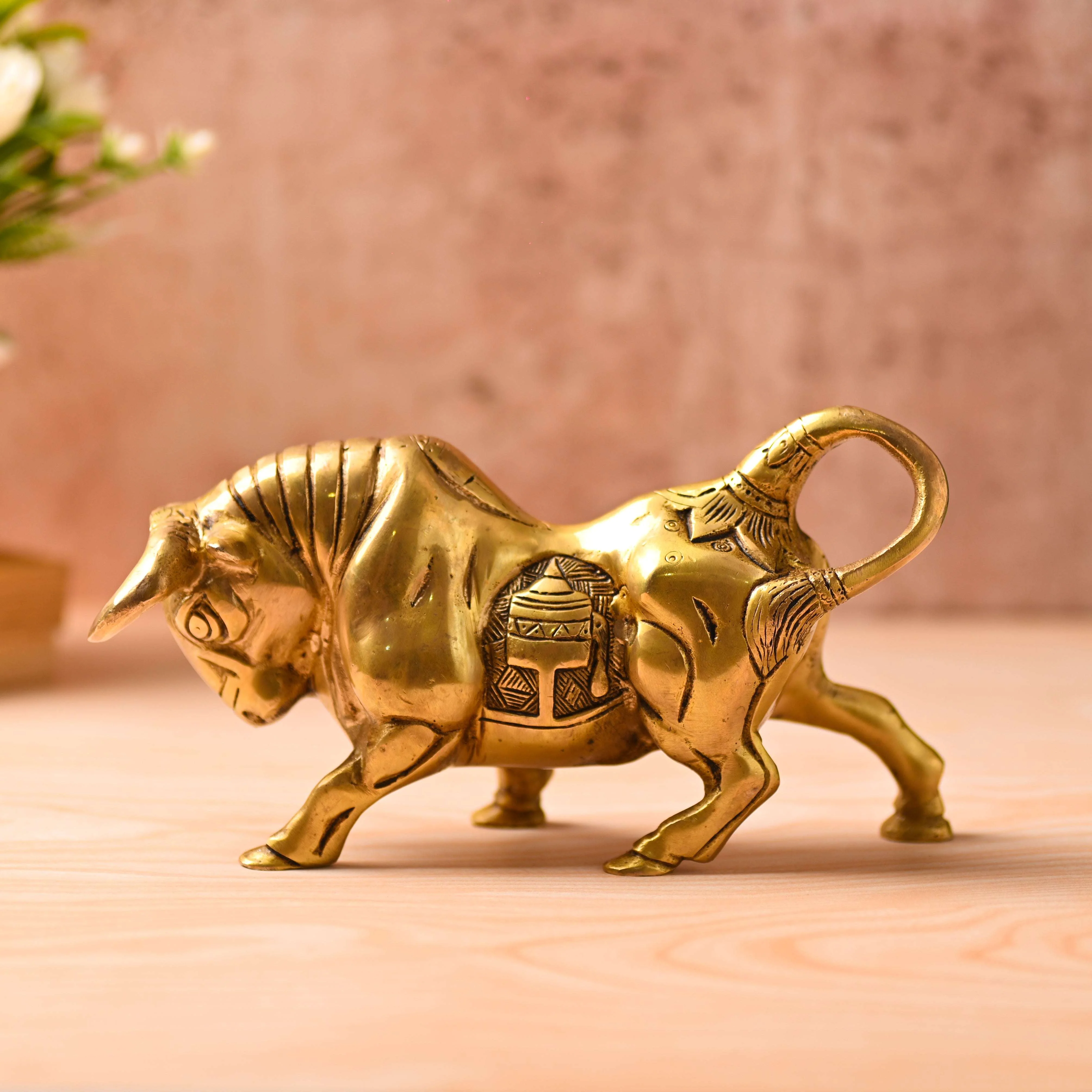 Brass Roaring Bull Statue – Symbol of Strength & Prosperity (4.5 Inch) - Image 2