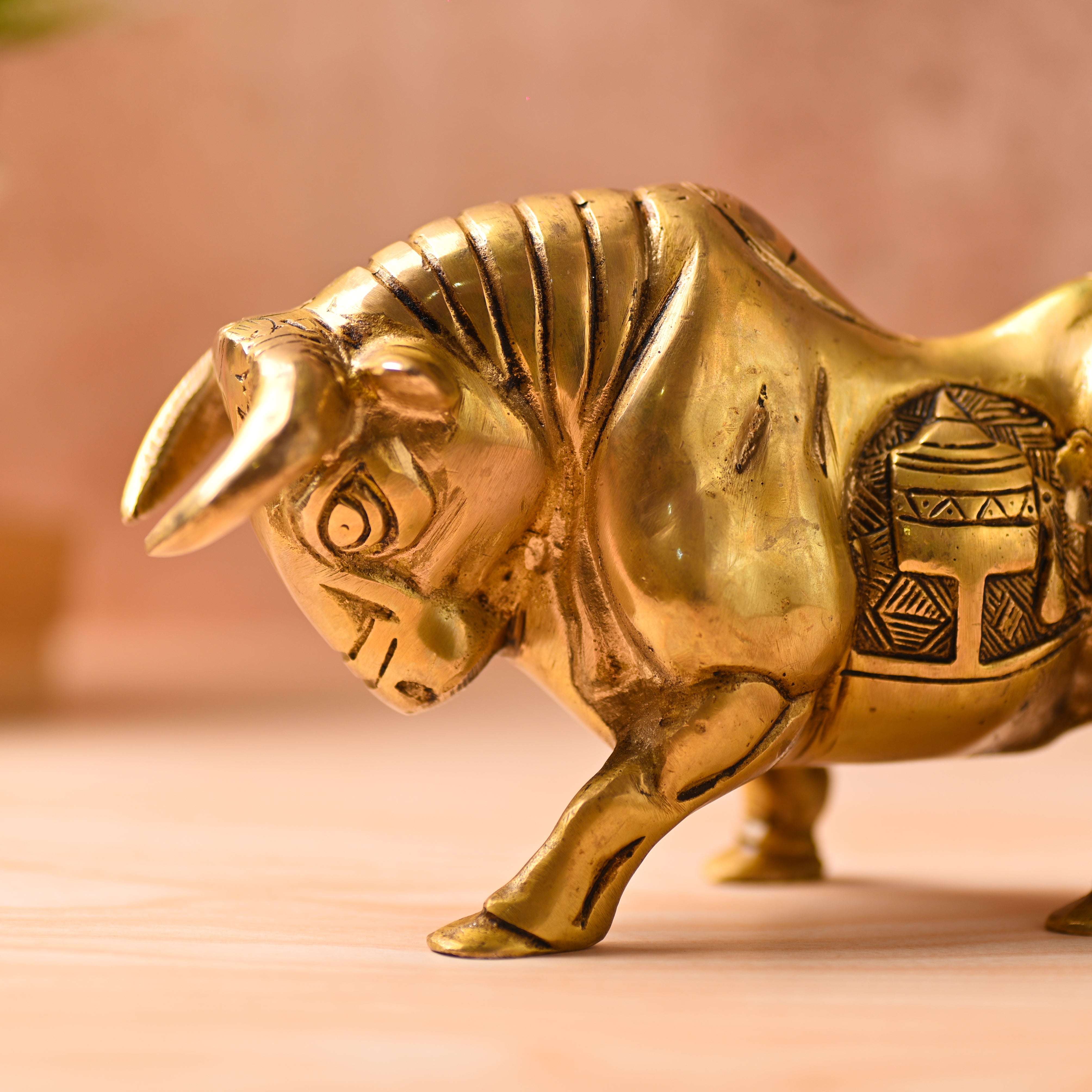 Brass Roaring Bull Statue – Symbol of Strength & Prosperity (4.5 Inch) - Image 4