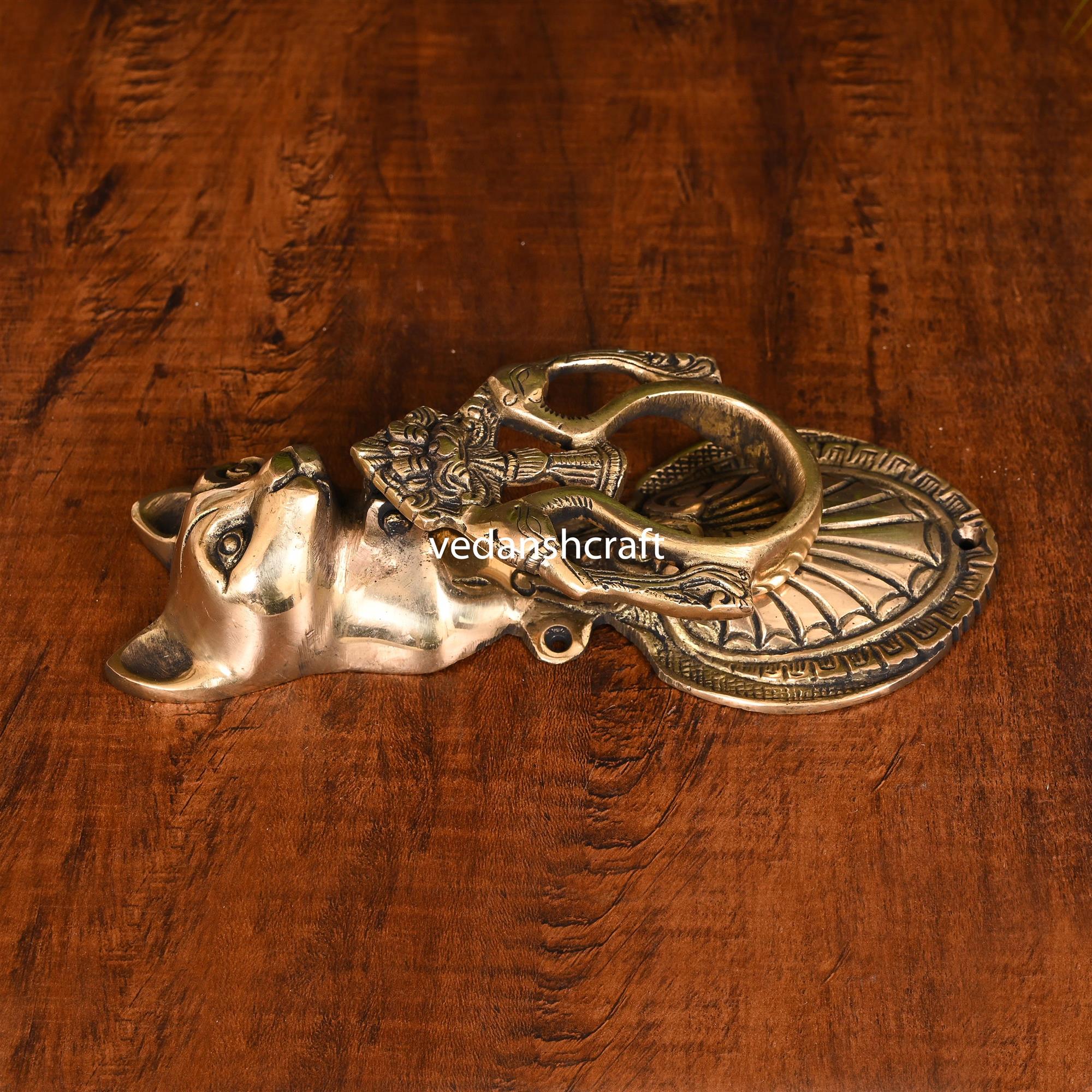 Brass Cat Door Knocker (8.5 Inch) - Image 2