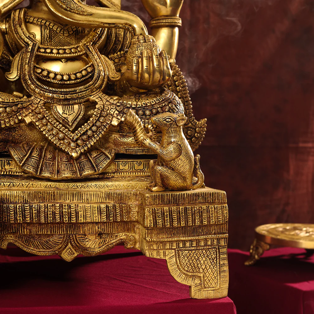 Brass Chowki Sitting Ganesha Statue (26 Inch) - Image 7
