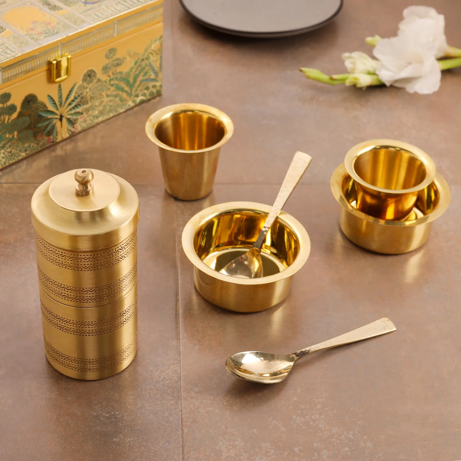 Brass Coffee Maker And Davara Set Corporate/Gift Hamper - Image 12