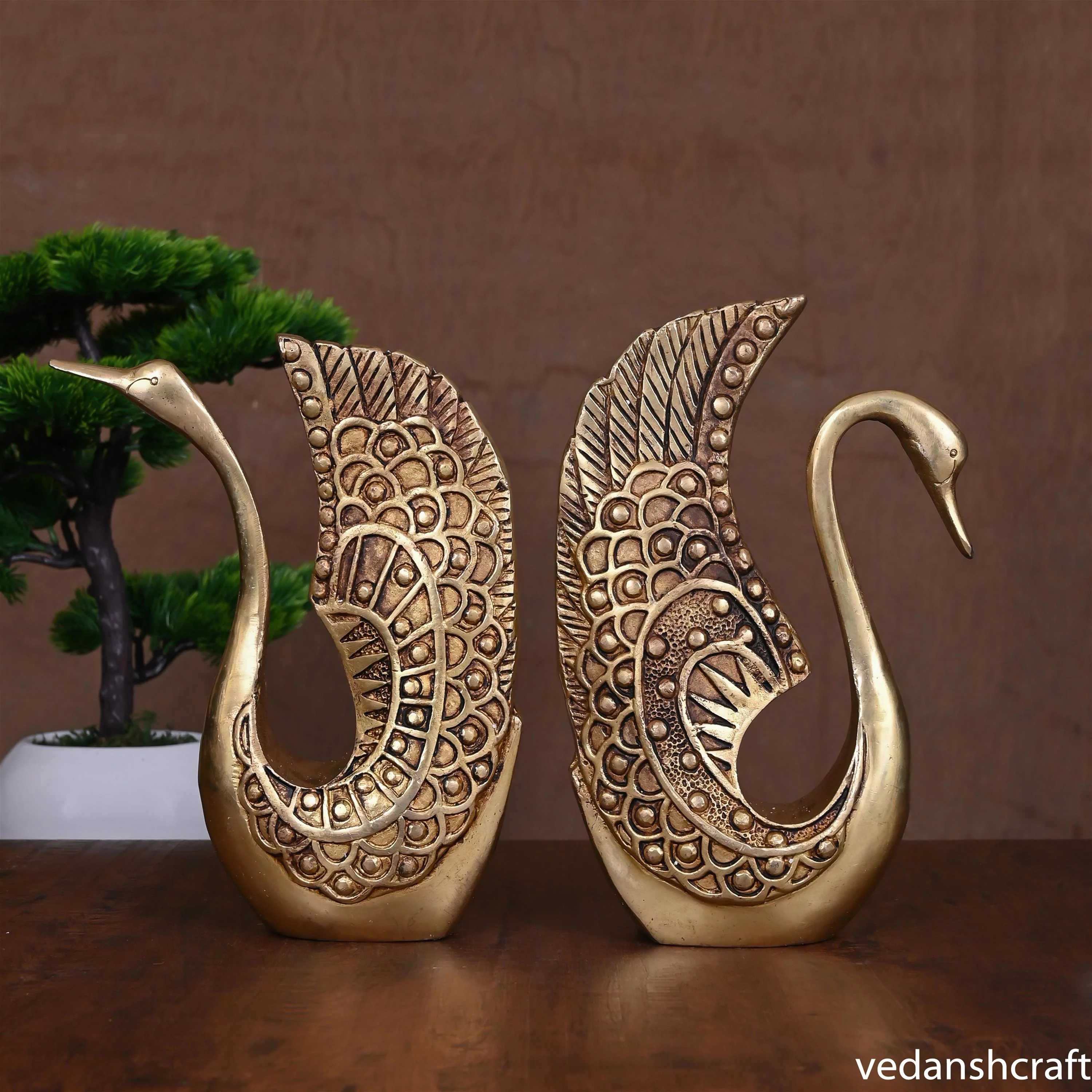 BRASS DECORATIVE SWAN SET (9") - Image 3