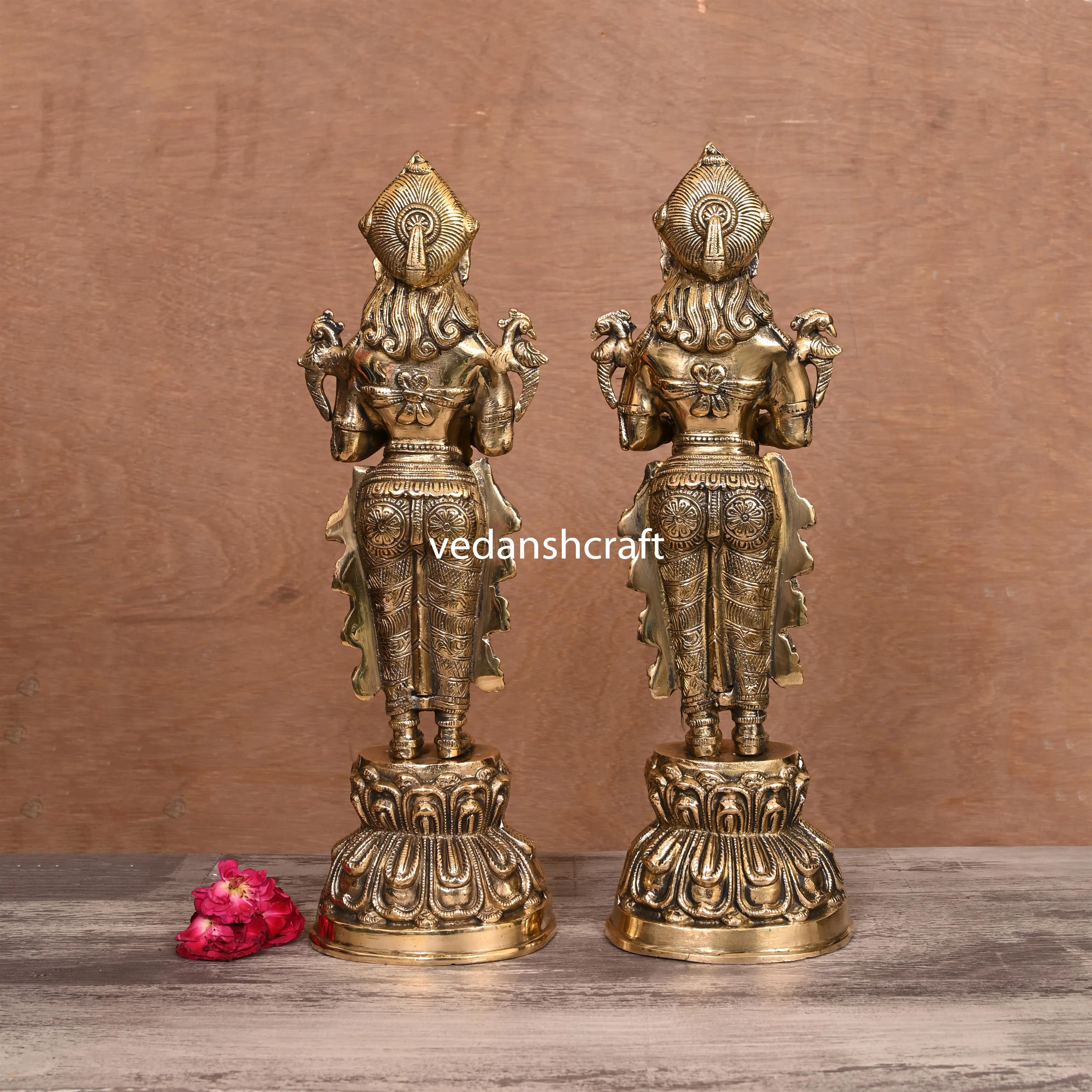Brass Standing Deep Lakshmi Pair (15 Inch) - Image 4
