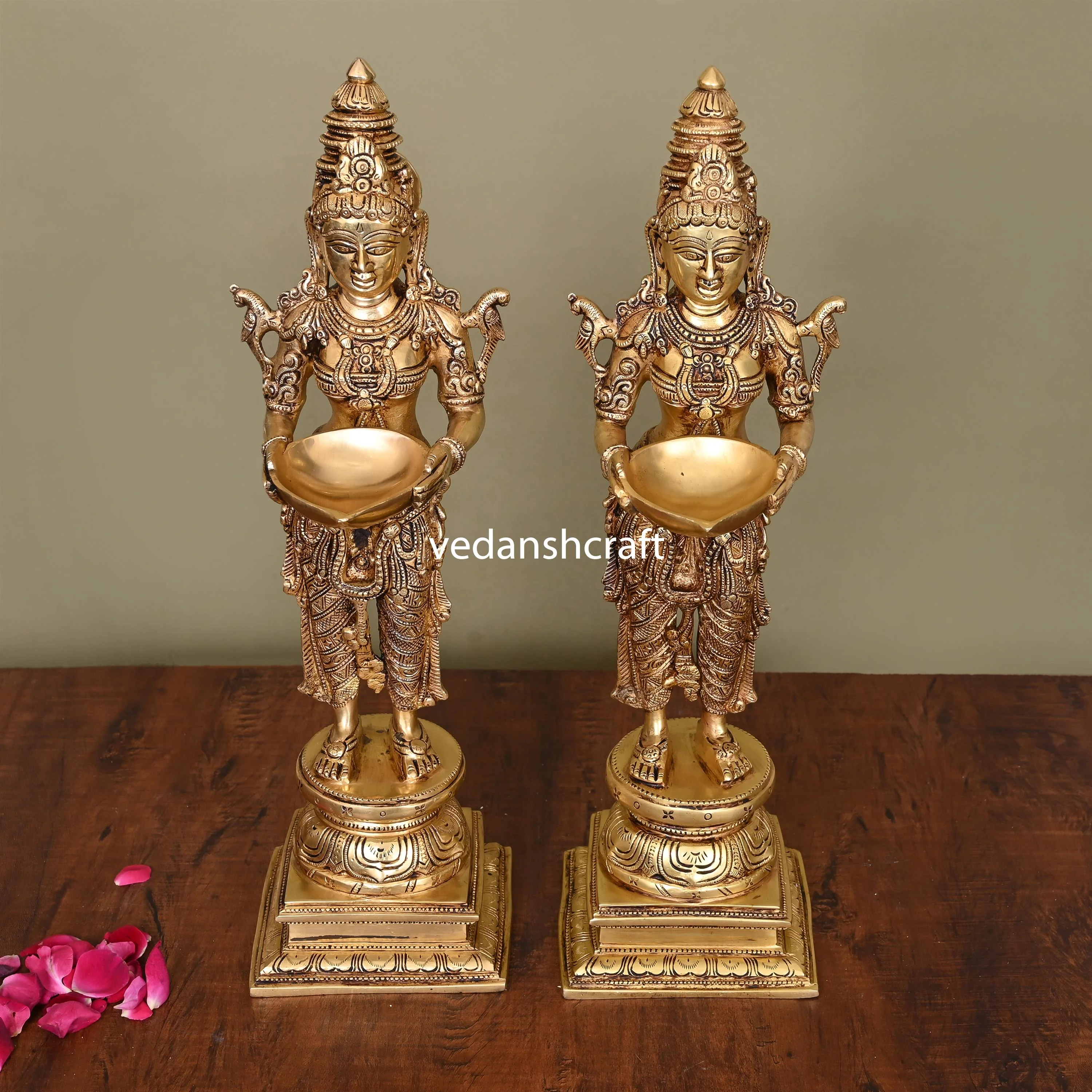Brass Superfine Standing Deep Lakshmi Pair (18 Inch) - Image 9