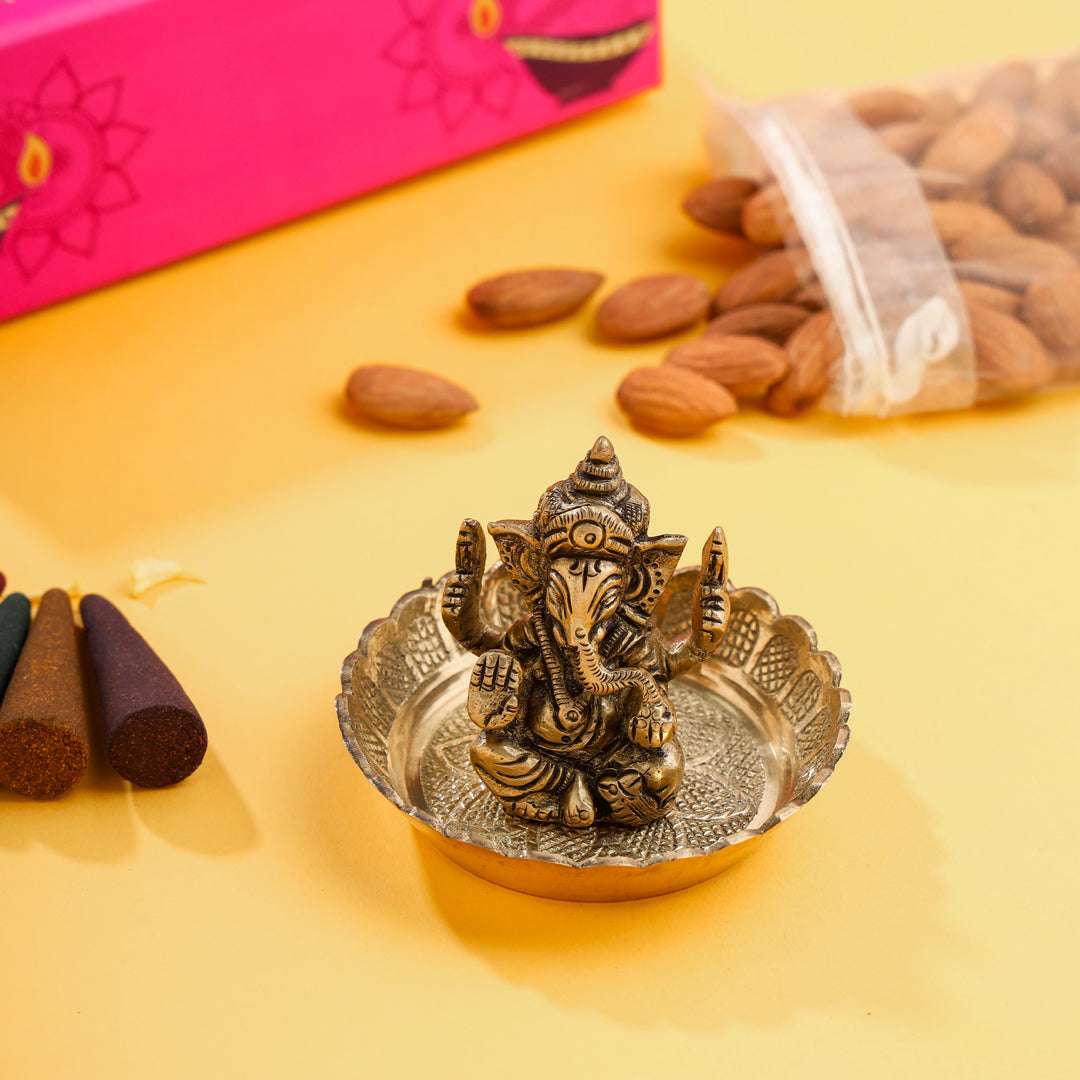 Brass Ganesha & Plate Festive Gift Hamper - Image 3