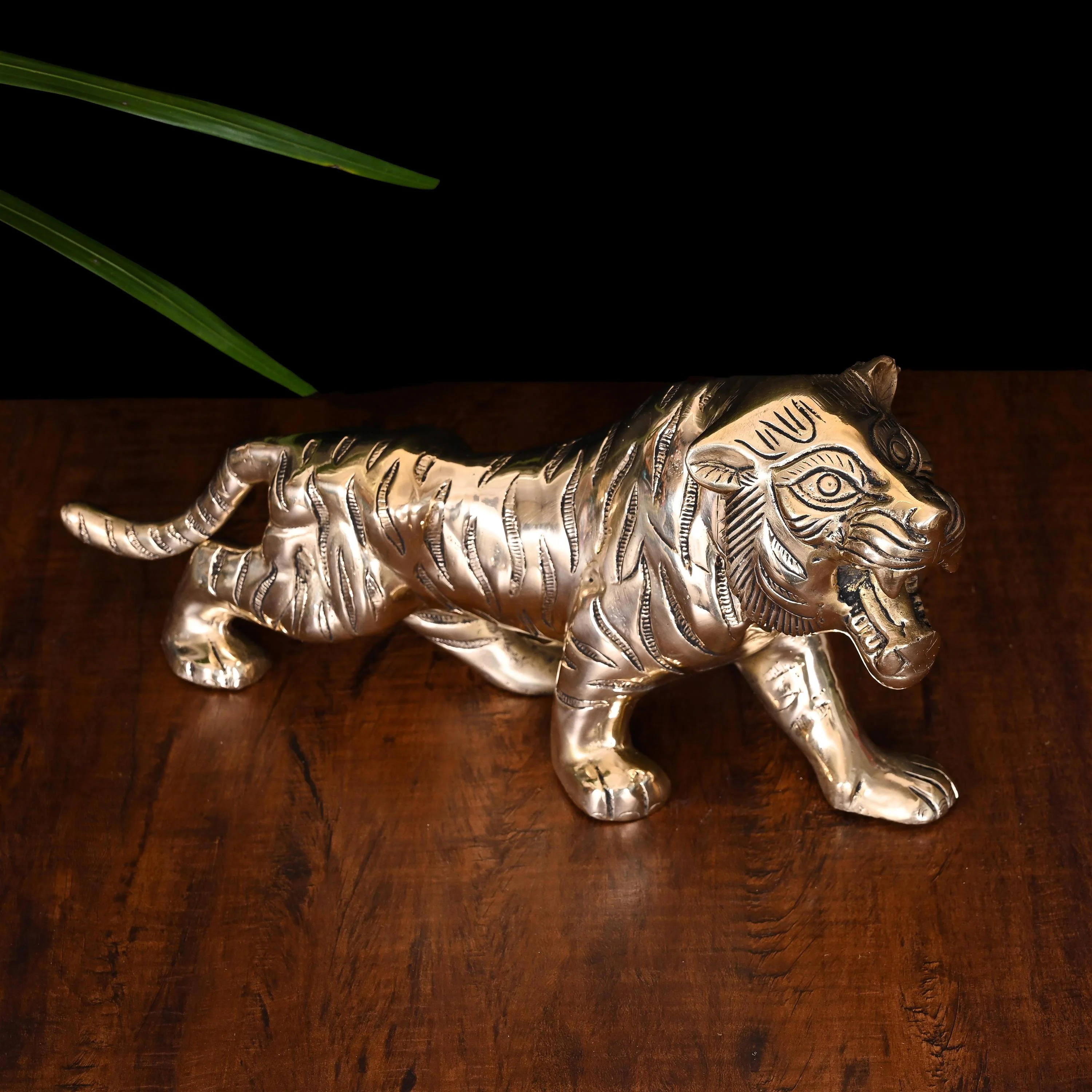 Brass Fierce Roaring Tiger Statue (7.2 Inch) - Image 3
