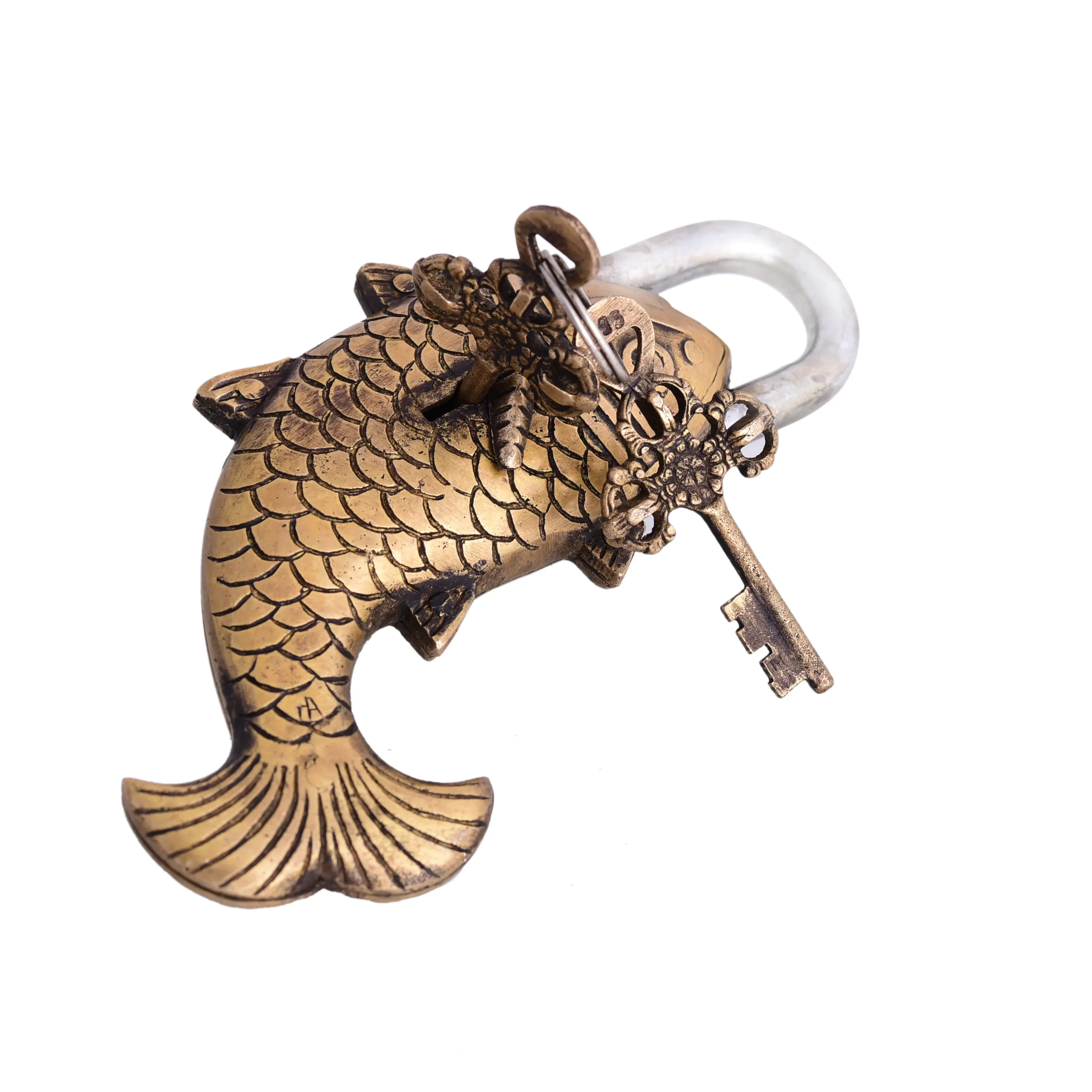 Brass Fish Door Lock With Two Keys (3 Inch) - Image 3