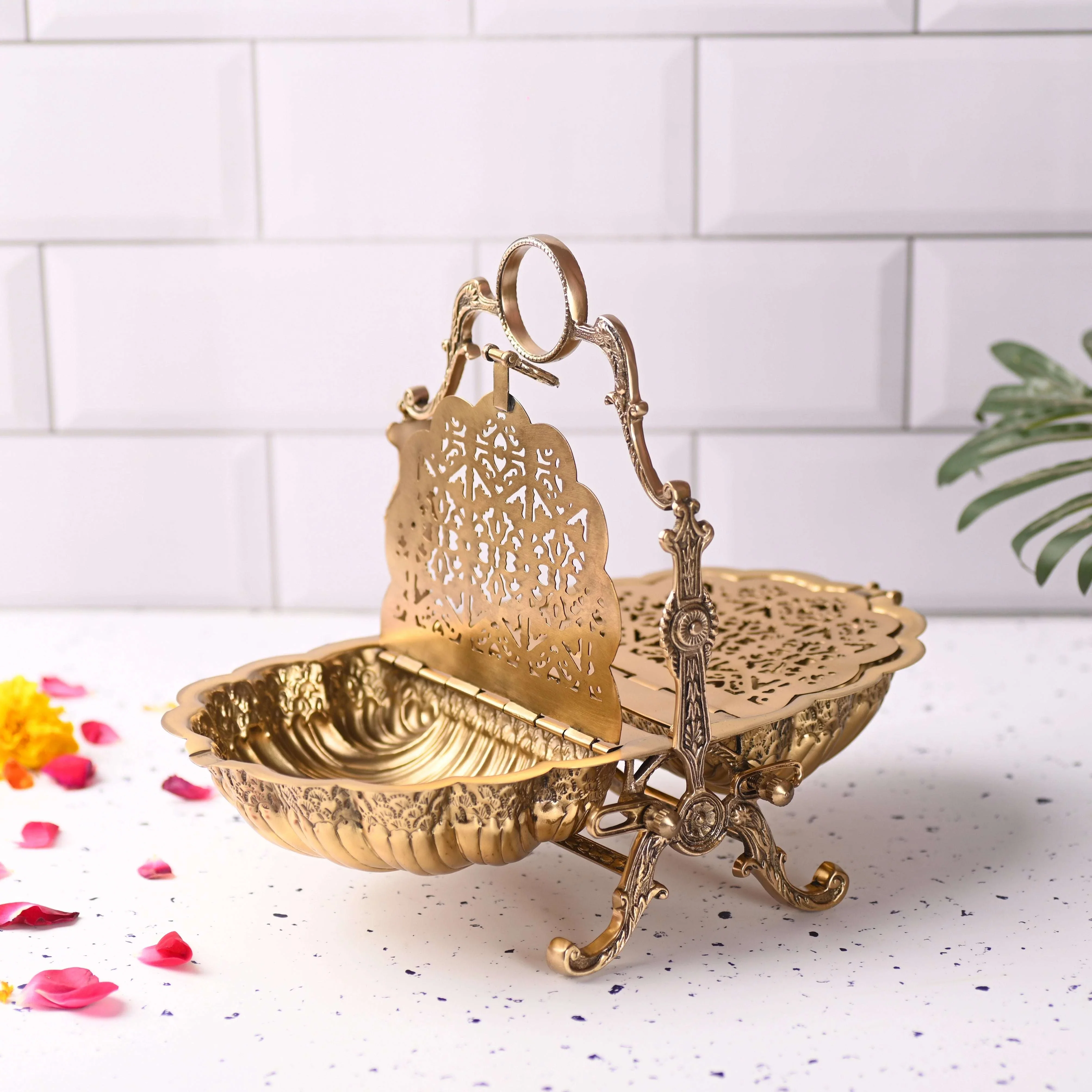 Brass Folding Serving Platter Biscuit Caddy Barrel Box (9.3 Inch) - Image 4