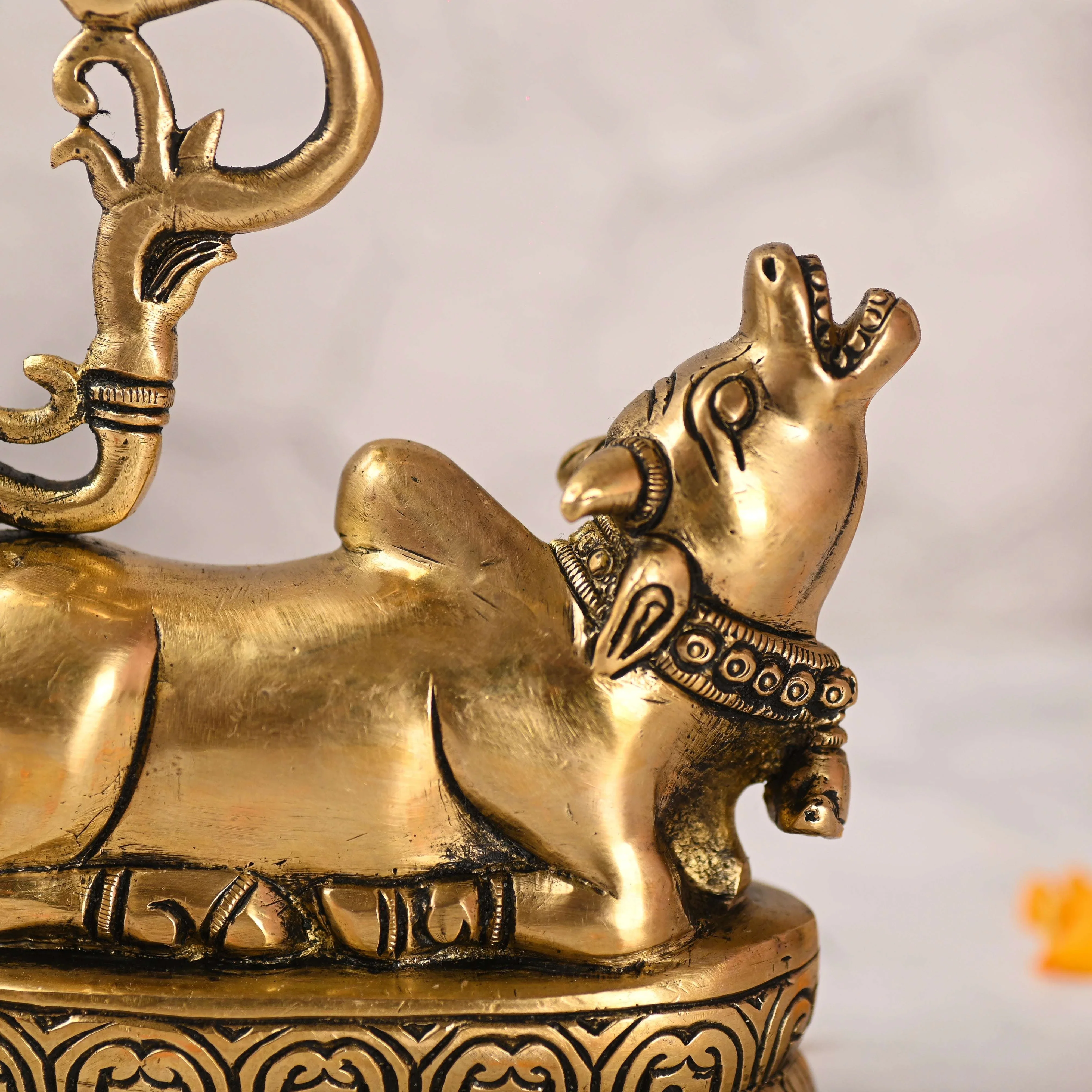 Brass Sitting Nandi Idol With Three Petal Diya (7 Inch) - Image 6