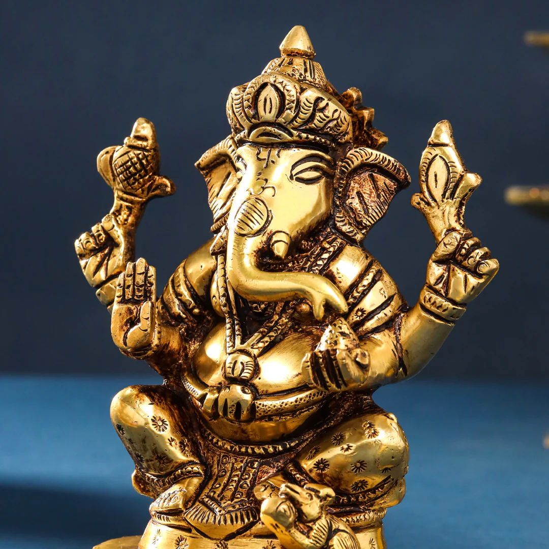 Brass Sitting Ganesha And Lakshmi Set (5 Inch) - Image 7