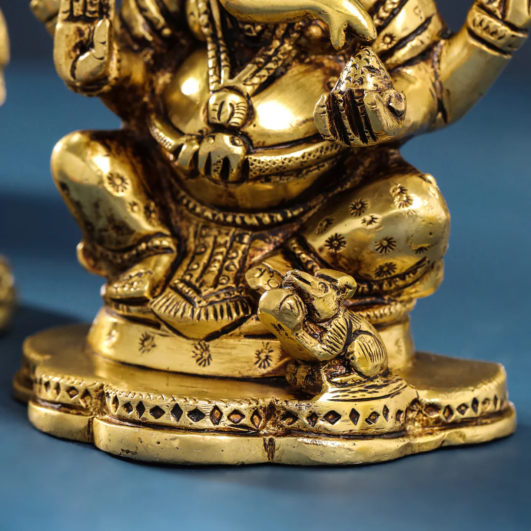 Brass Sitting Ganesha And Lakshmi Set (5 Inch) - Image 8