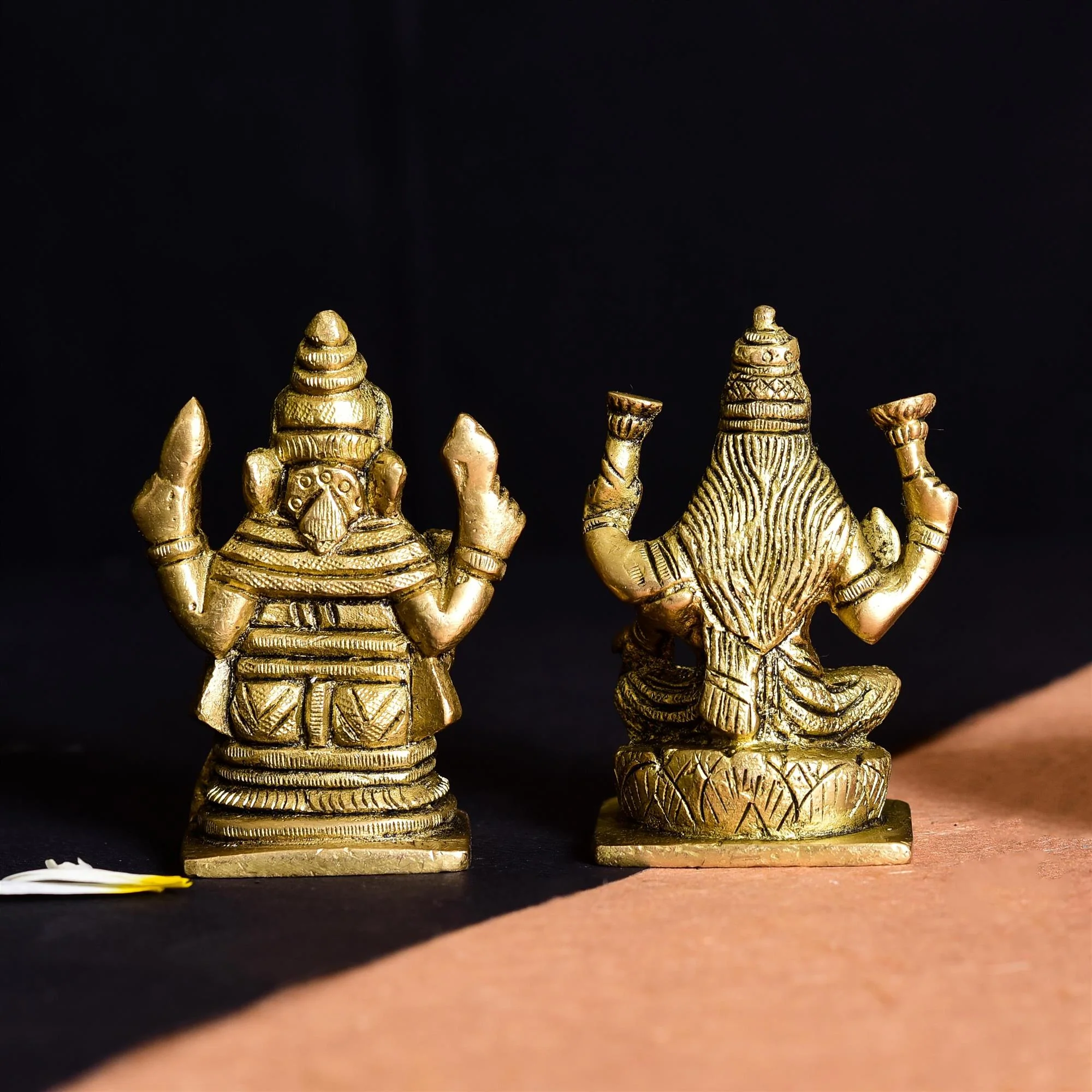 Brass Sitting Ganesha And Lakshmi Set Idol - Image 3