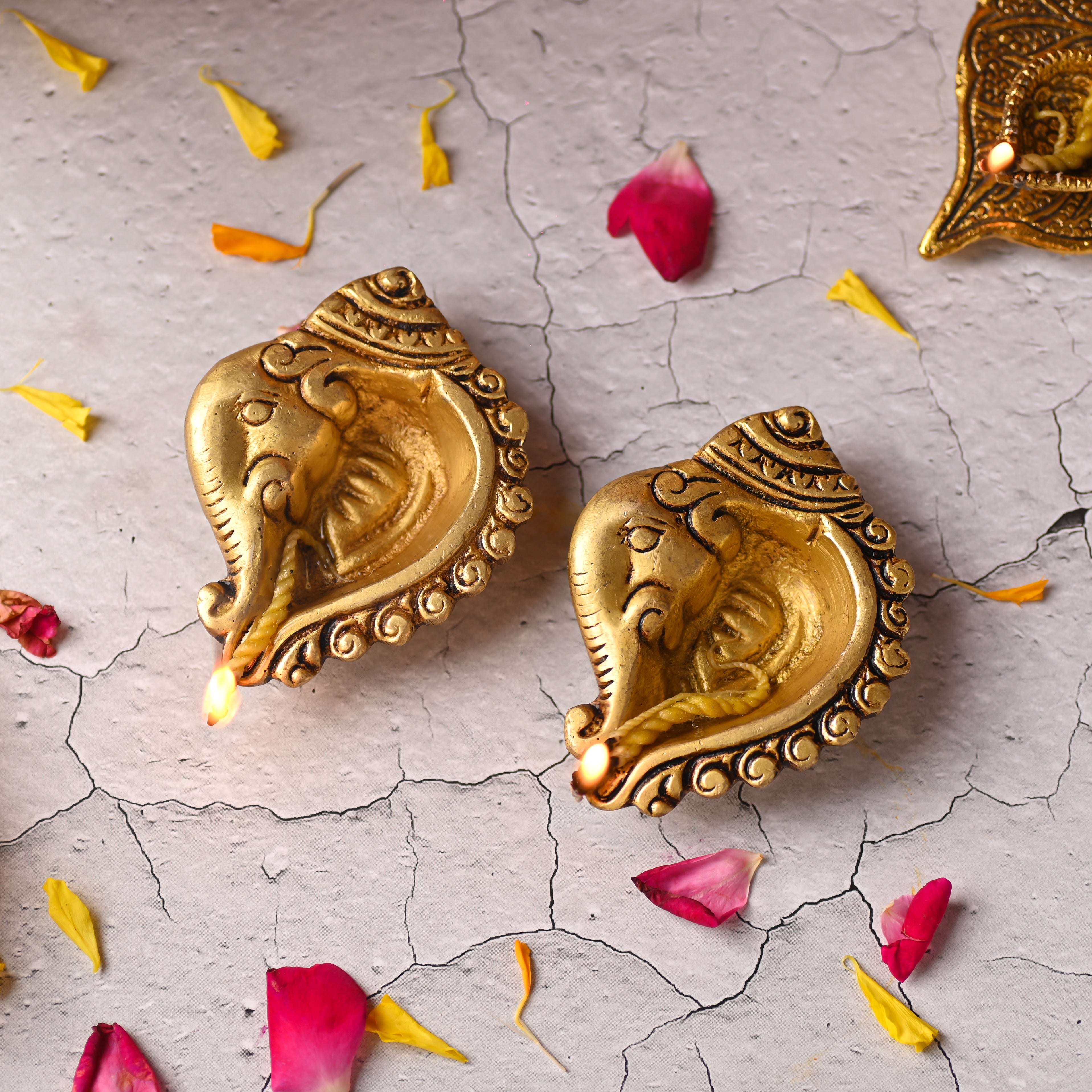 Brass Ganesha Face Oil Diya Pair (0.9 Inch) - Image 4