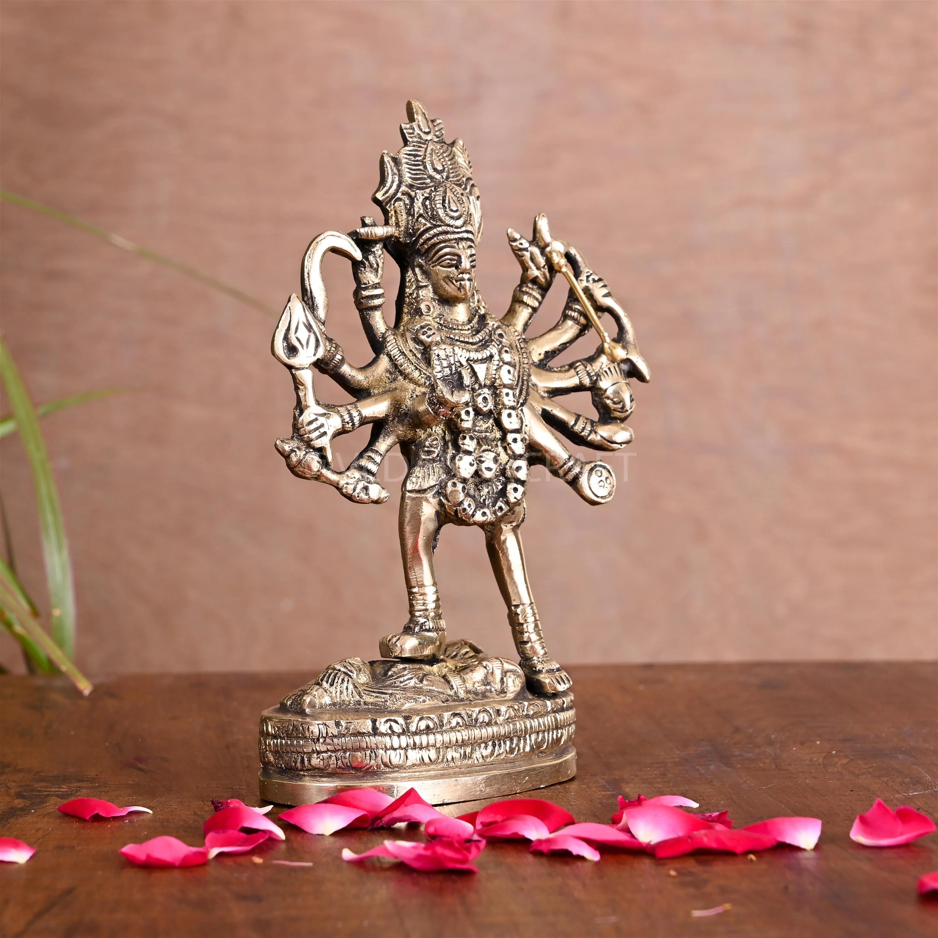 Brass Goddess Standing Kali Idol (6.5 Inch) - Image 3