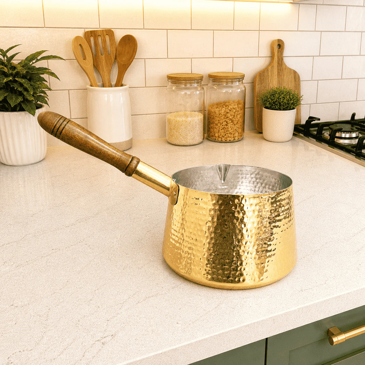 Brass Hammered Sauce Pan With Wooden Handle (4.8 Inch) - Image 4
