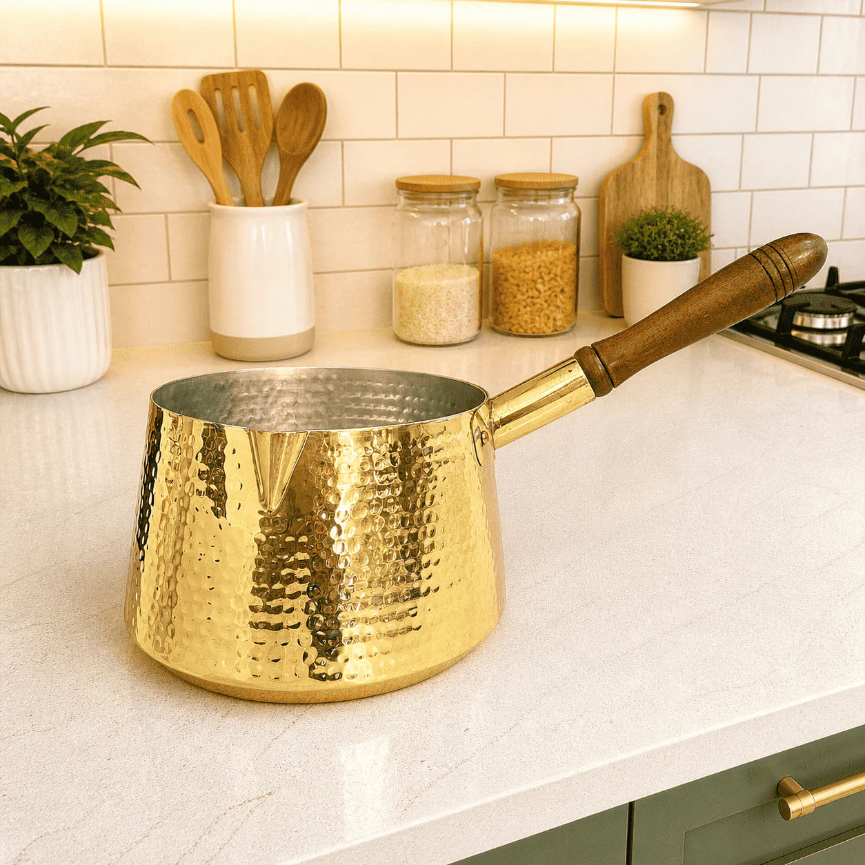 Brass Hammered Sauce Pan With Wooden Handle (4.8 Inch) - Image 7