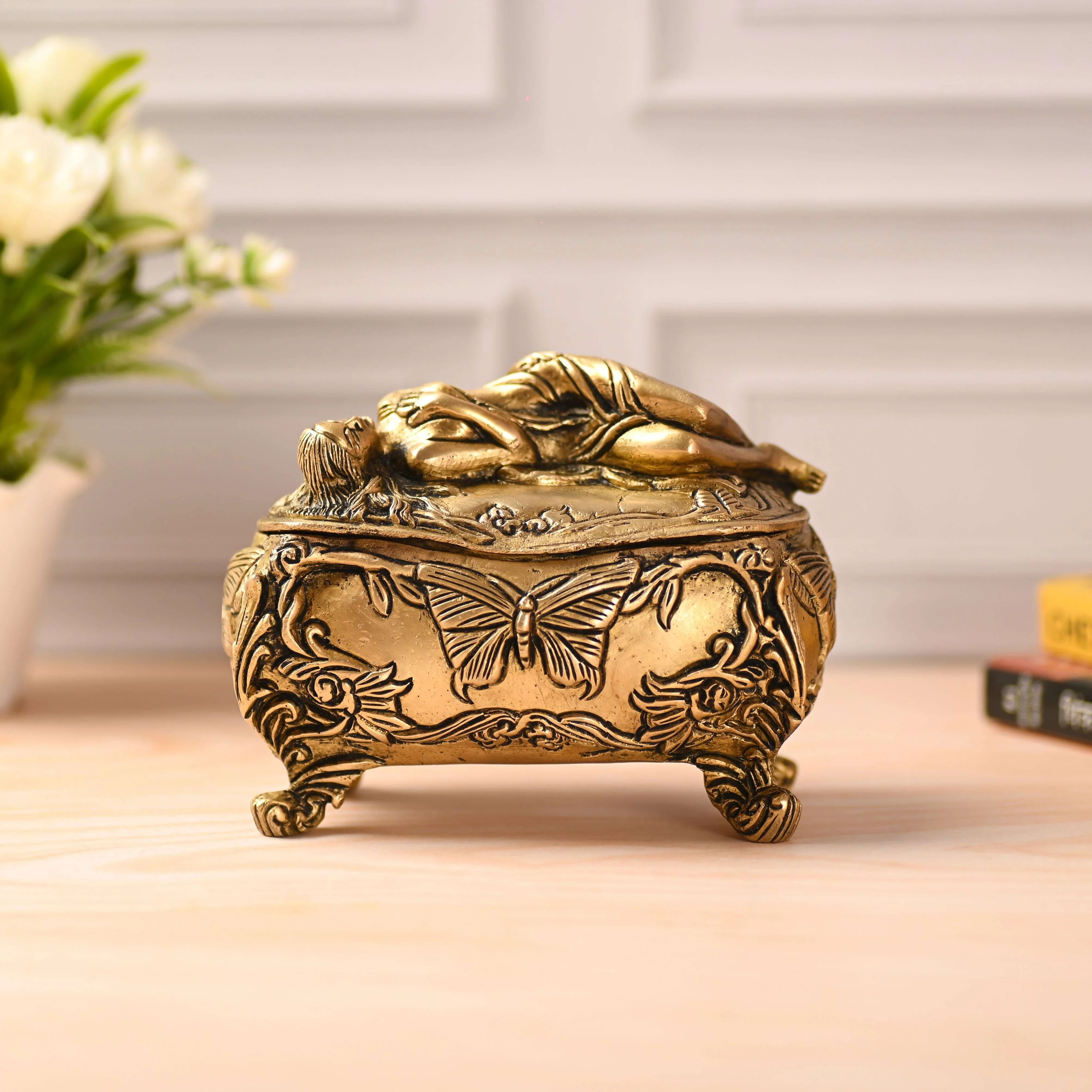 Brass Vintage Lady Jewellery Box (4.5 Inch)