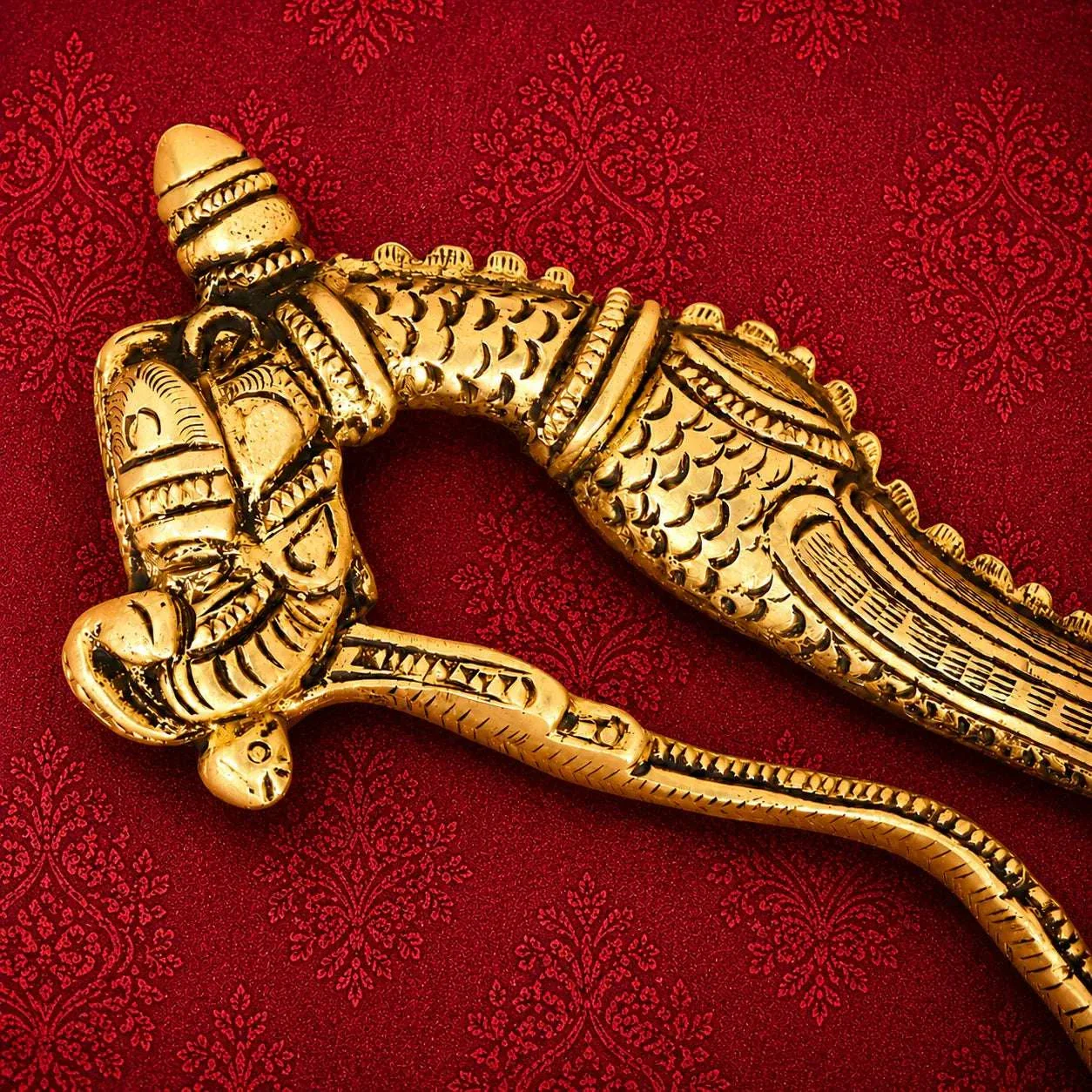 Brass Handcrafted Katar with Velvet Gift Box – Premium Indian Decor (9.5 Inch) - Image 5