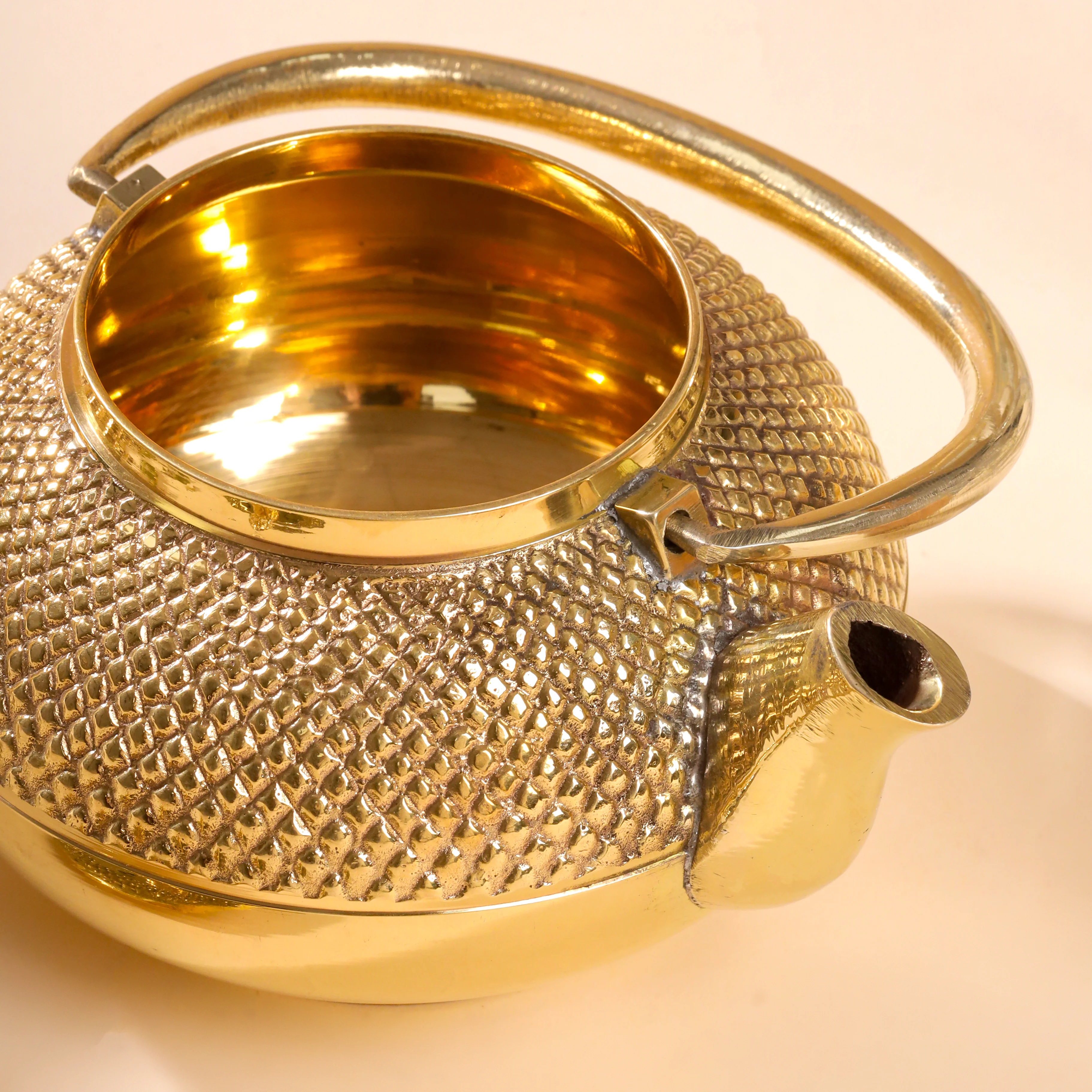 Brass Tea Pot/Kettle - Image 4