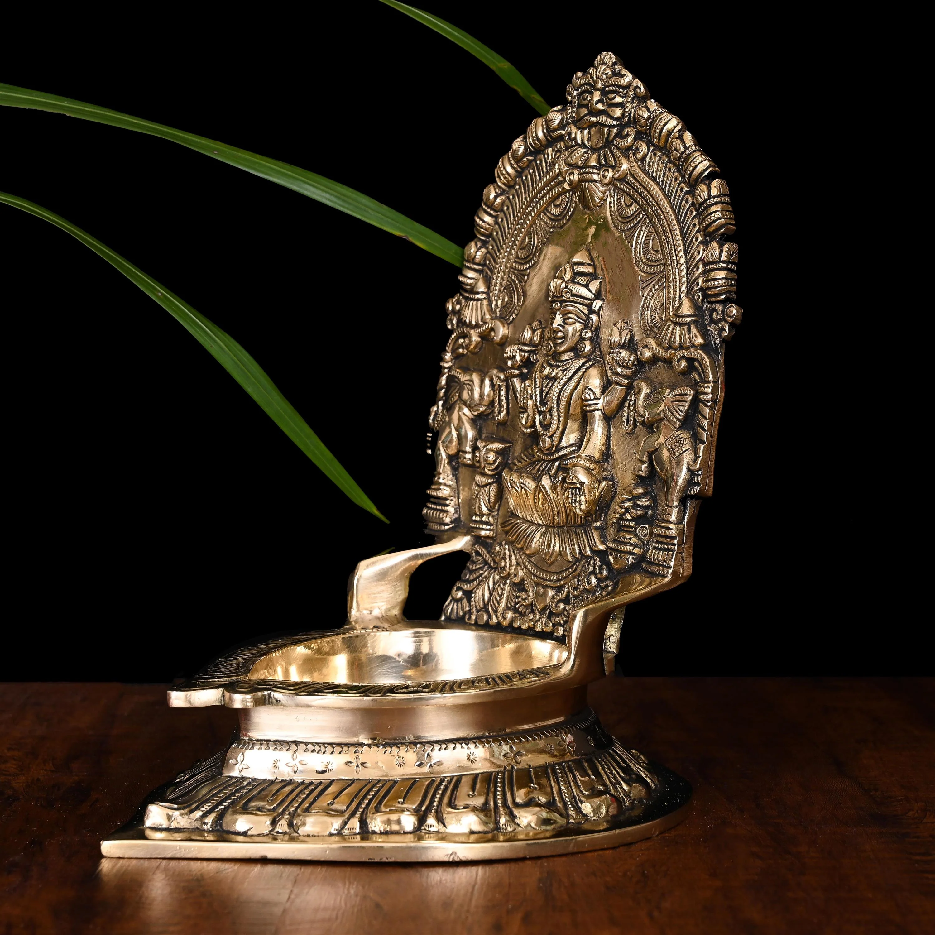 Brass Lakshmi Vilaku Diya/Lamp (10 Inch) - Image 2