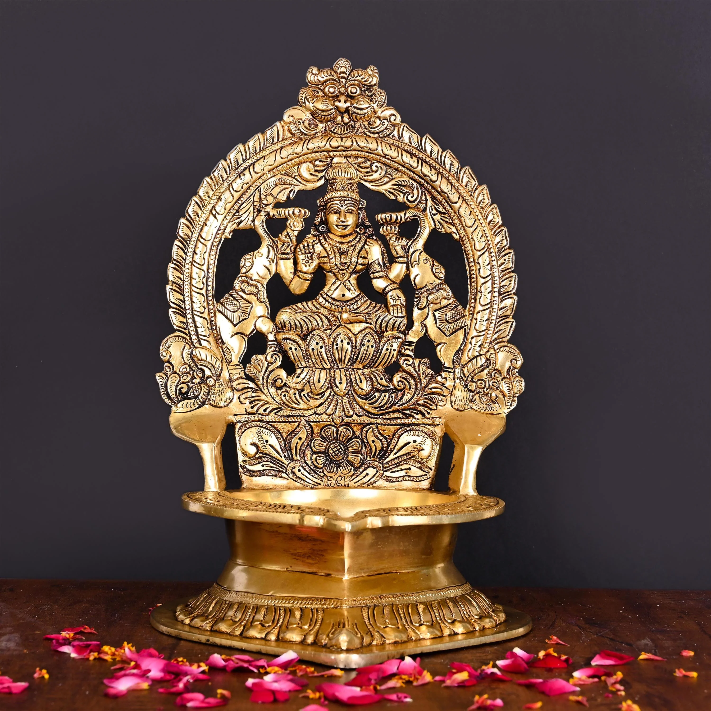 Brass Lakshmi Vilaku Diya/Lamp (13 Inch)