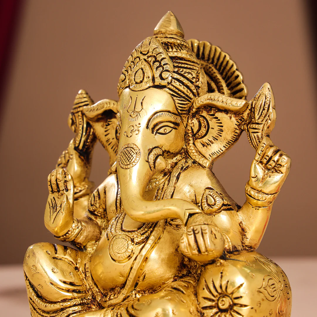 Brass Lord Sitting Ganesha Idol (7 Inch) - Image 6