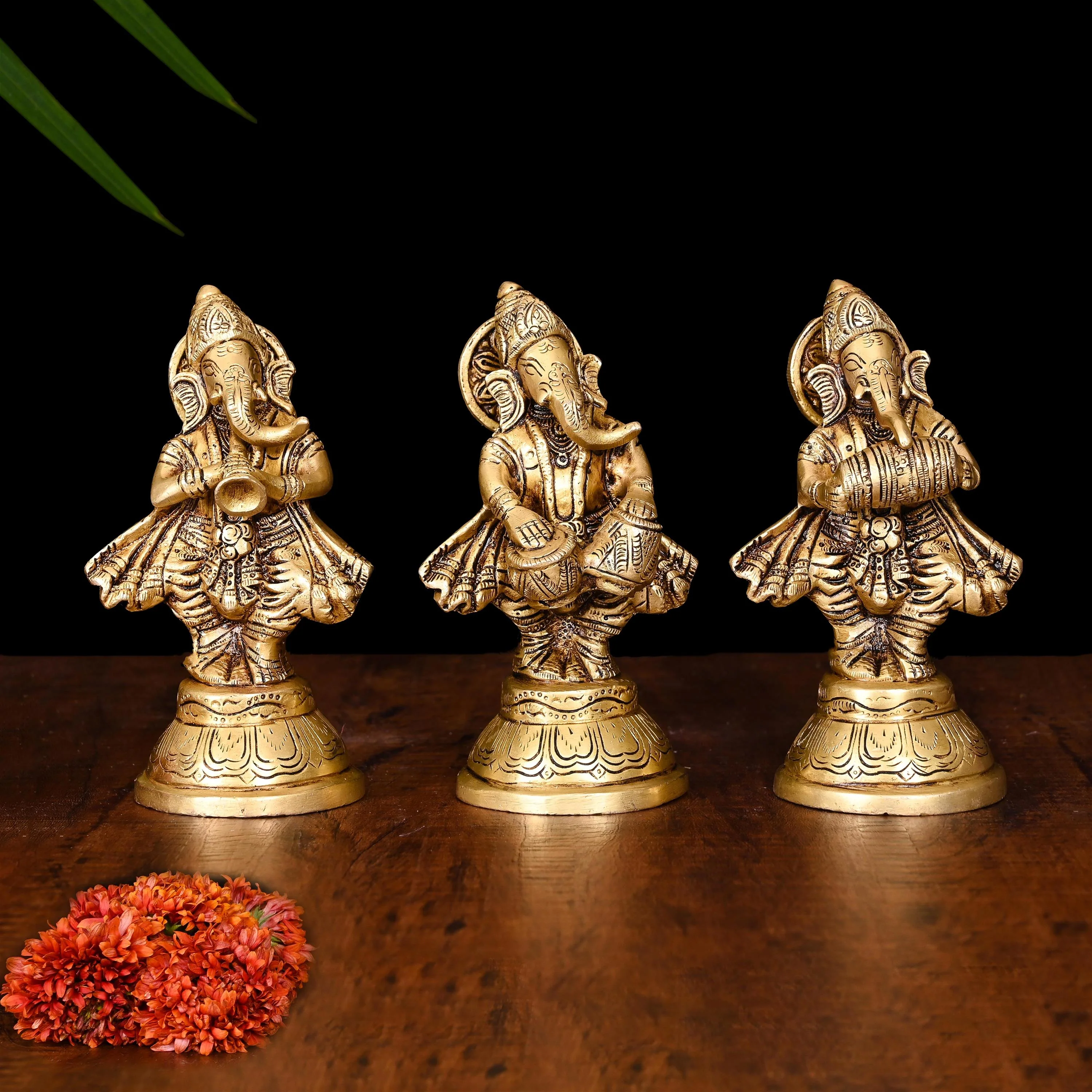 Brass Musical Standing Ganesha Set (6 Inch) - Image 3