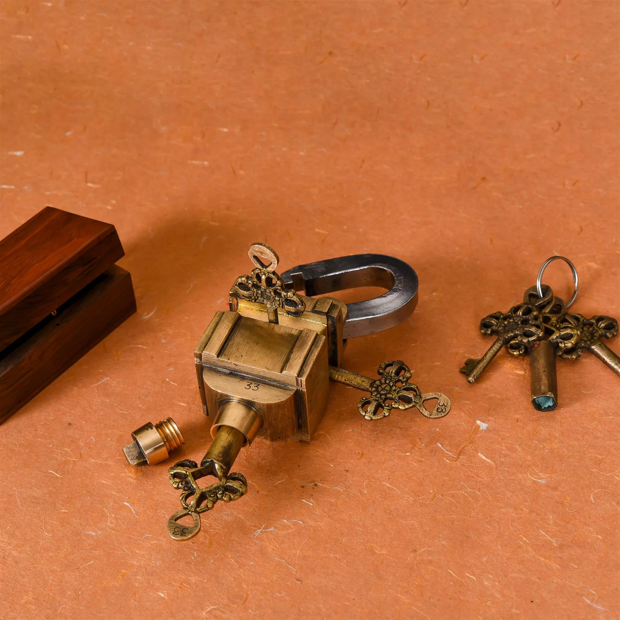 Brass Mystery Door Lock (5 Inch) - Image 3