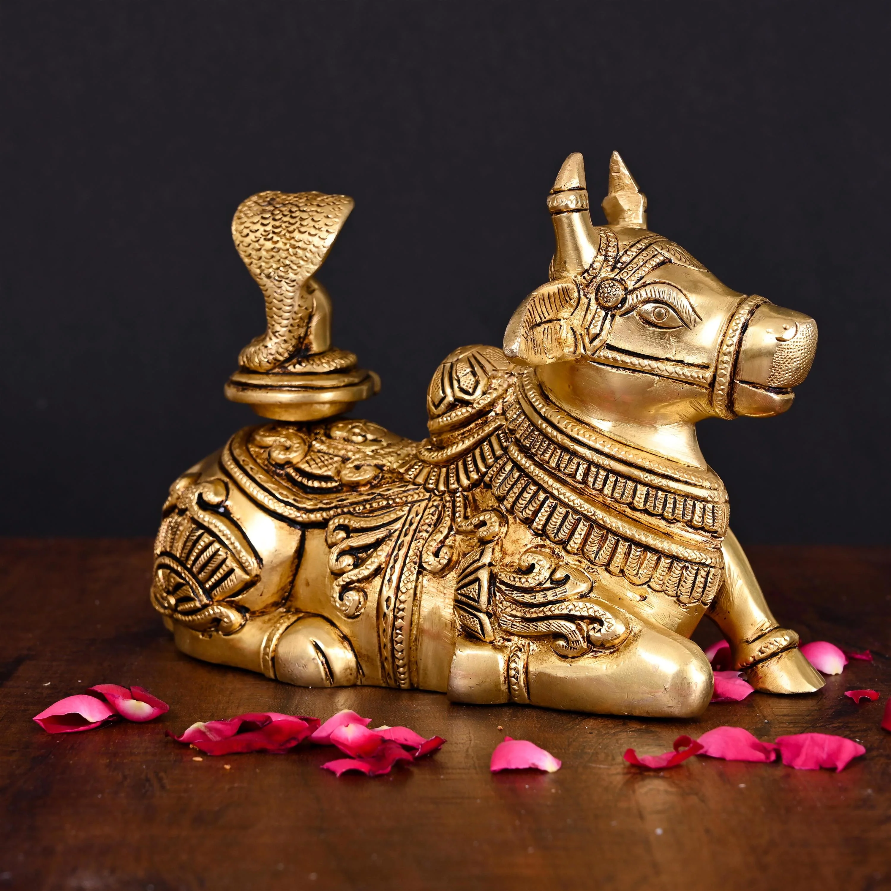 Brass Nandi With Shivling Idol (5.5 Inch) - Image 3
