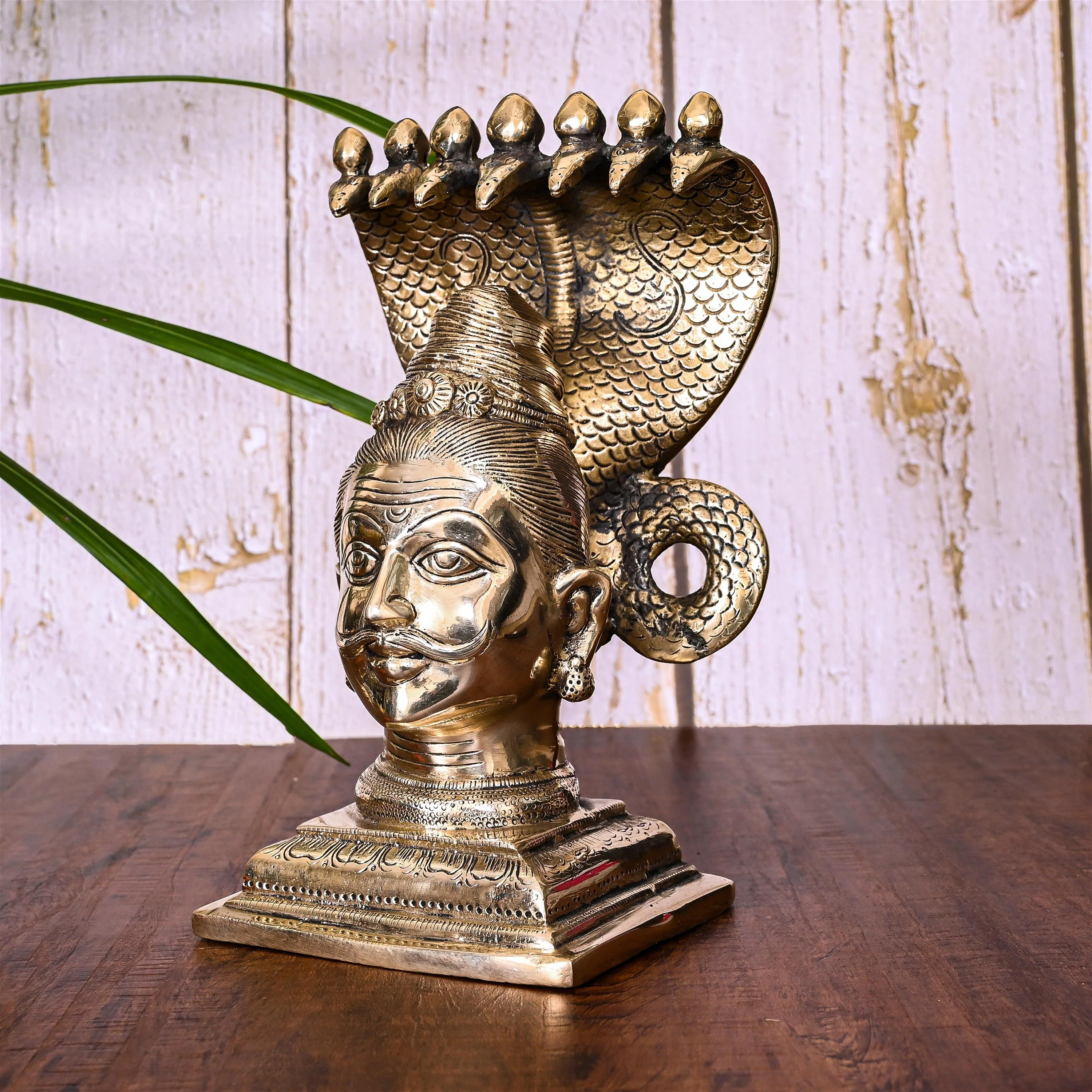 Brass Narmadeshwar Mahadev Idol (9.5 Inch) - Image 2