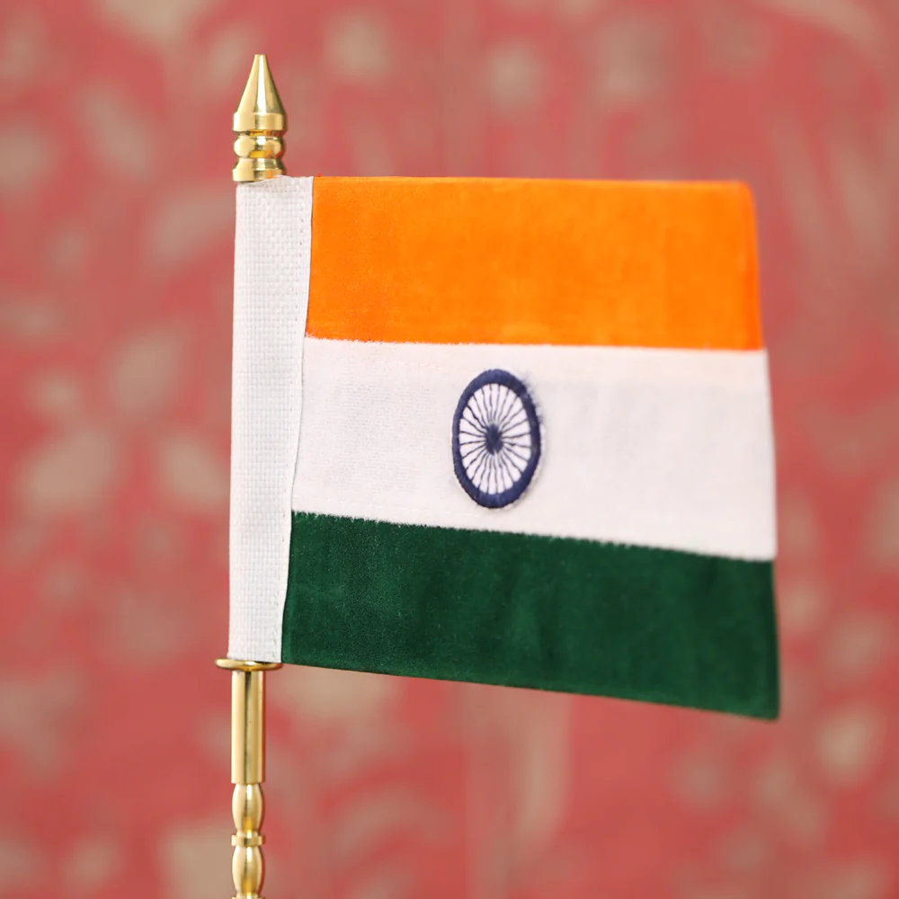 Brass National Single Flag Stand (13.5 Inch) - Image 2