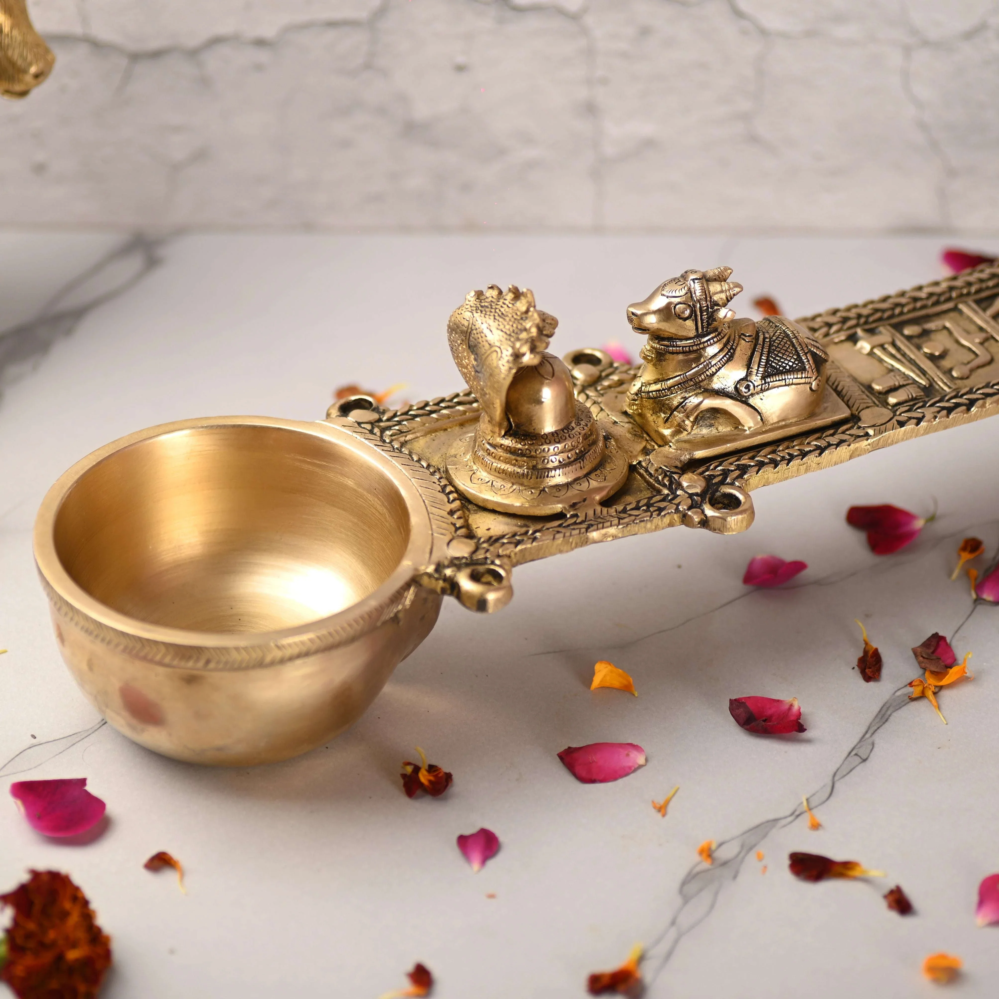 Brass Uddharani Ritual Spoon with Nandi and Shivling (23.5 Inch) - Image 2