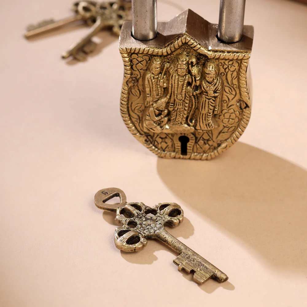 Brass Ram Darbar Door Lock With Three Brass Keys (4.5 Inch) - Image 6