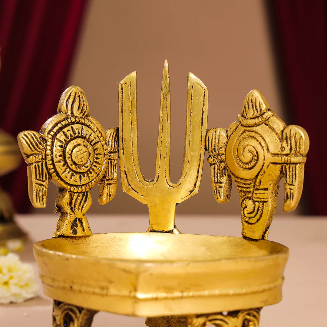 Brass Shankh Chakra Namah Diya (5 Inch) - Image 5