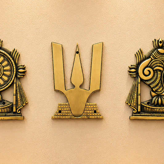 Brass Shankh Chakra Namah Wall Hanging Set (9.5 Inch) - Image 4