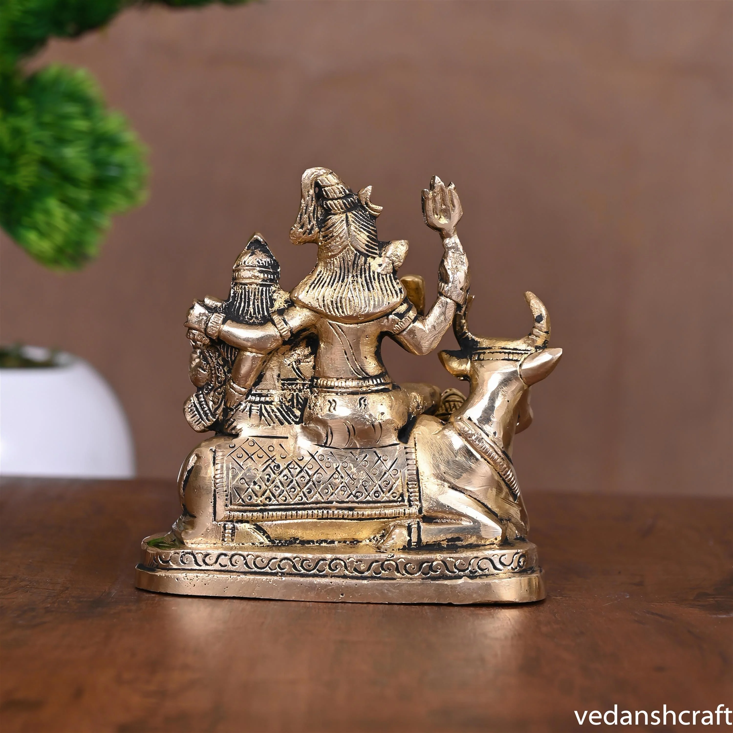 Brass Shiva Family Statue Sitting on Nandi (4.5 Inch) - Image 3