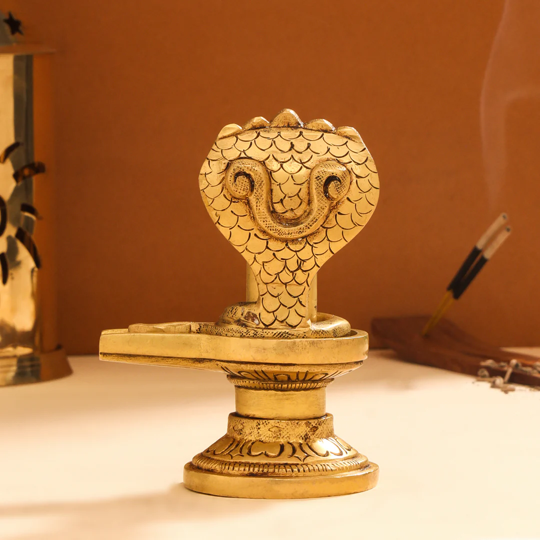 Brass Shivling/Shivlingam Idol (4.5 Inch) - Image 3