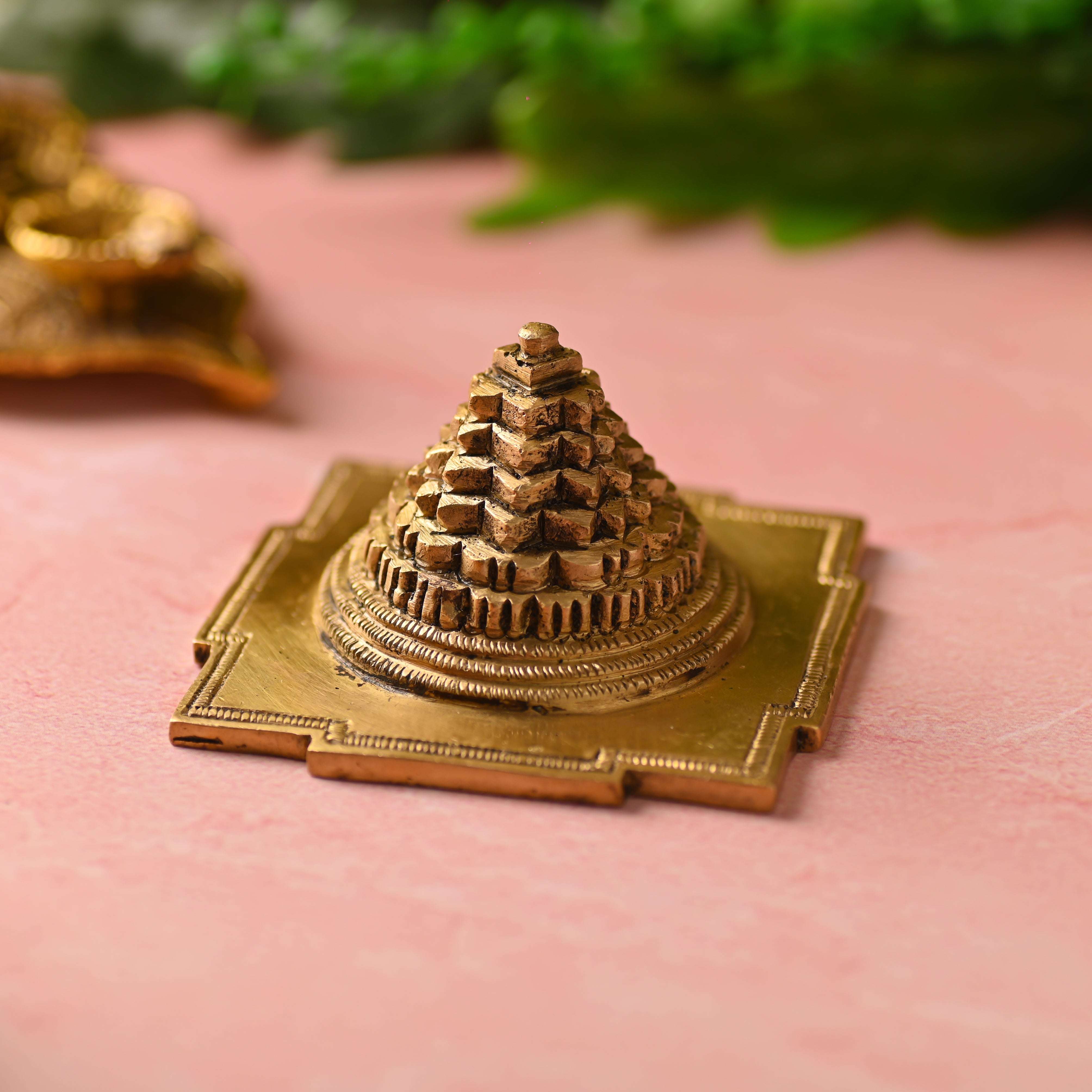 Brass Superfine Maha Meru Shree Yantra (2 Inch) - Image 2