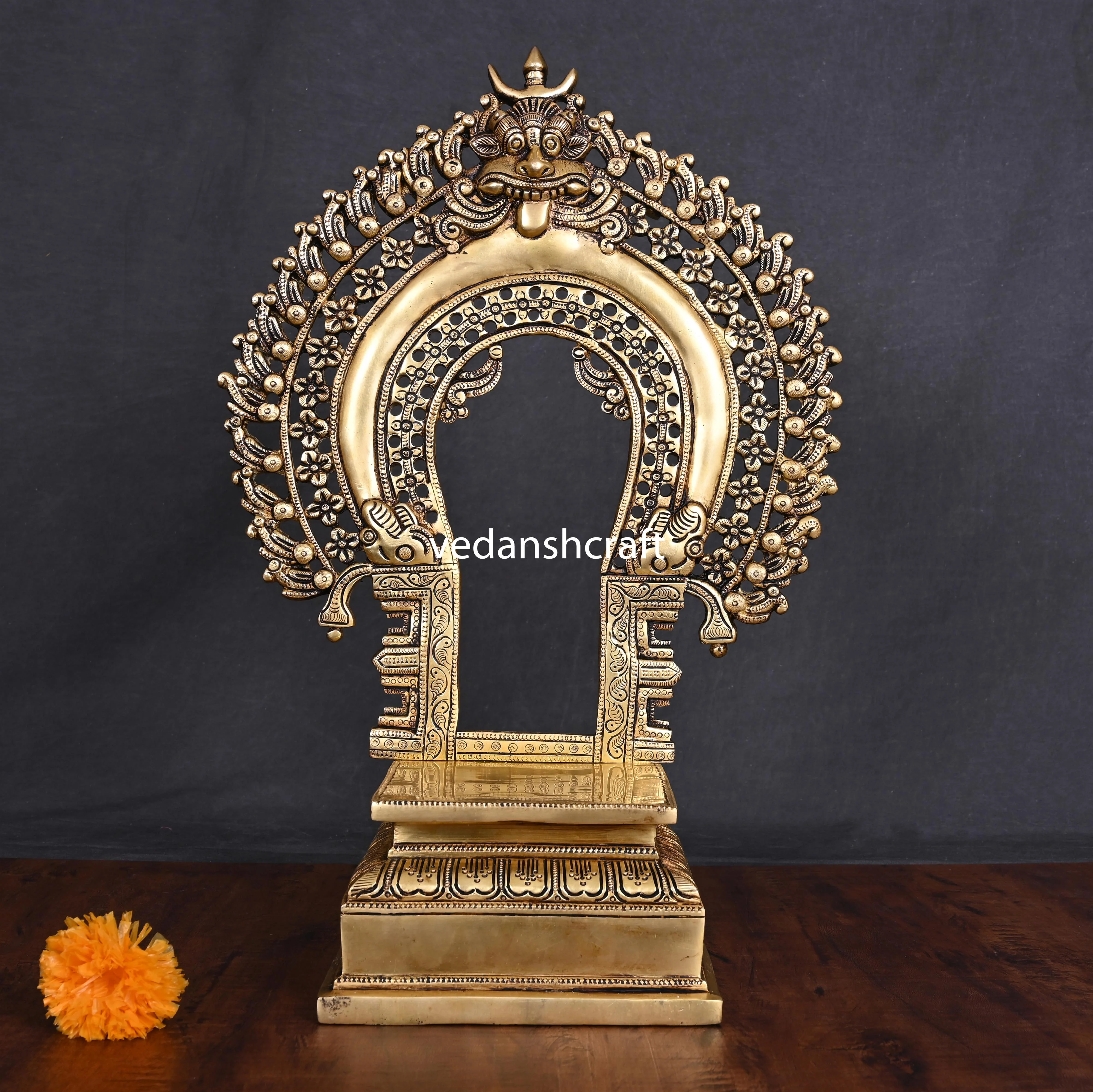 Brass Singhasan With Prabhavali Craft (18 Inch) - Image 6