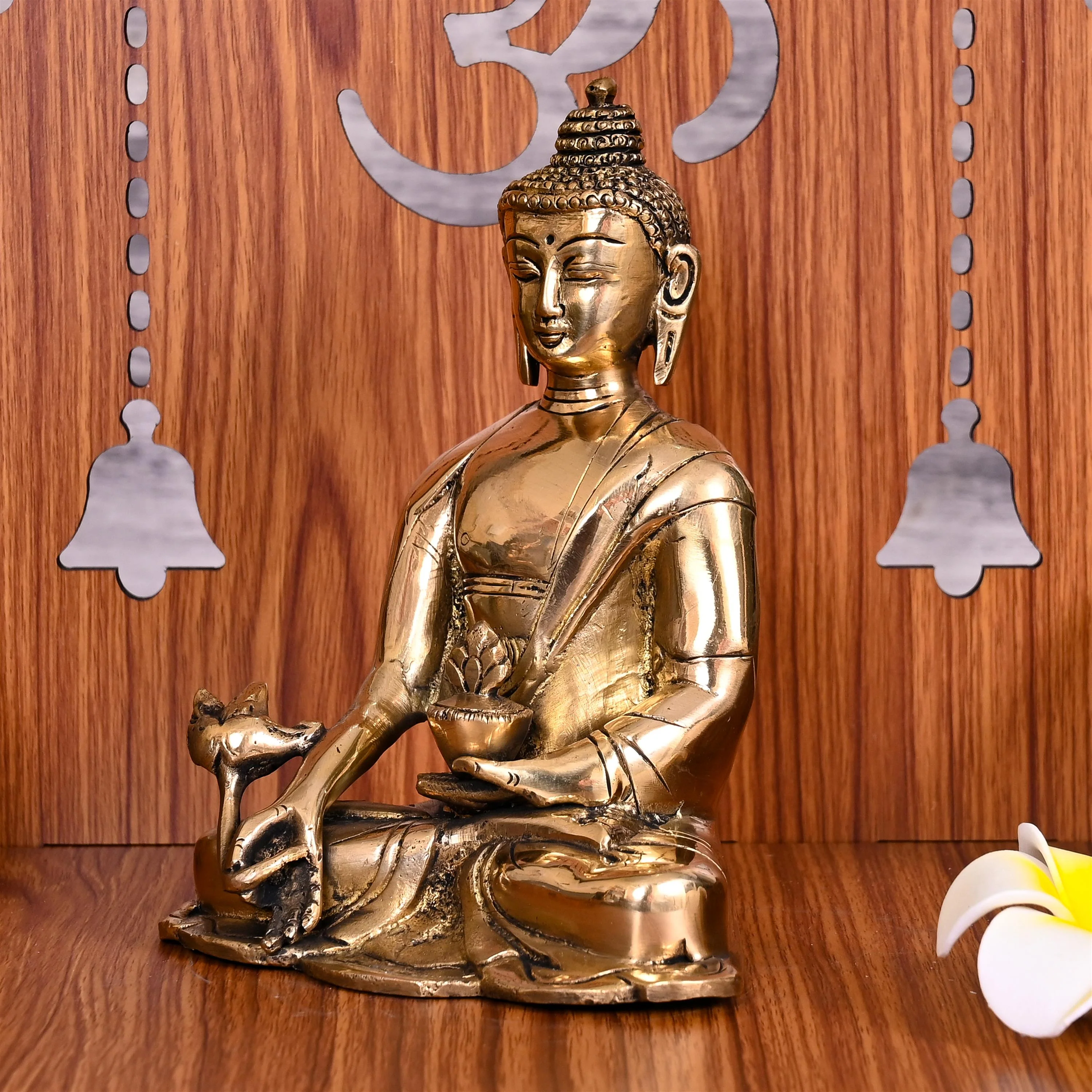 Brass Sitting Buddha Meditation Statue (6.5 Inch) - Image 2