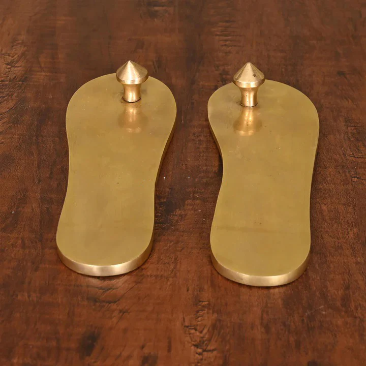 Brass Superfine Charan Paduka (8.5 Inch) - Image 3