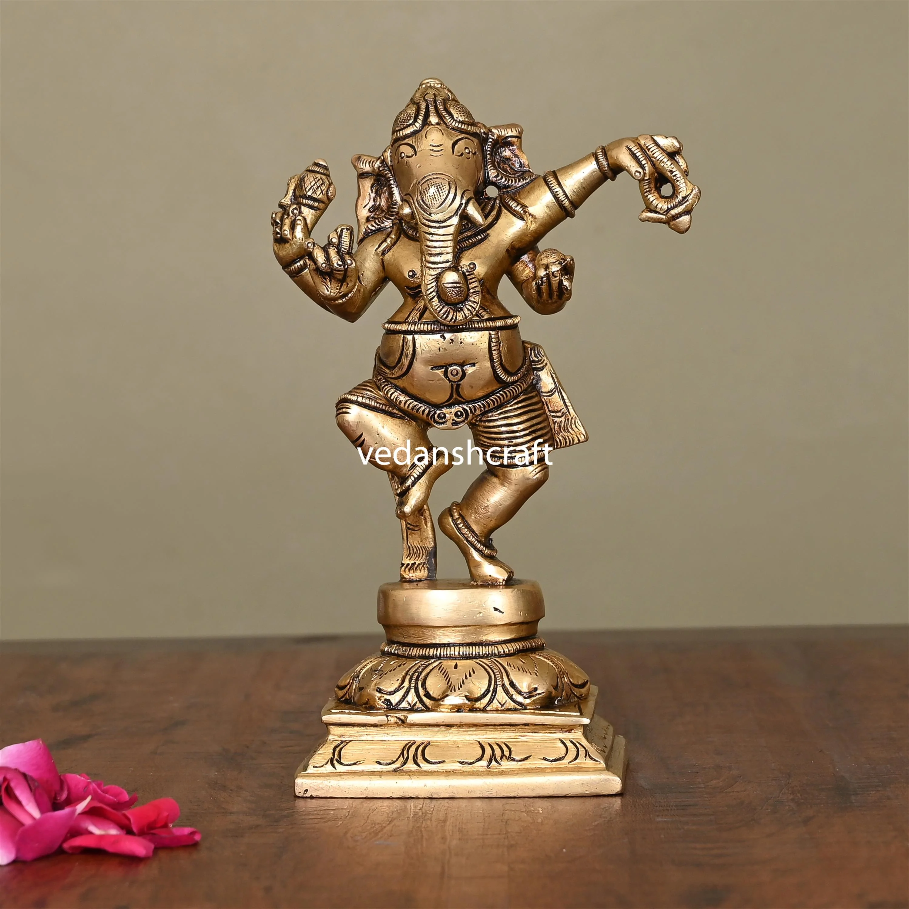 Brass Superfine Dancing Ganesha Idol (6.2 Inch) - Image 2