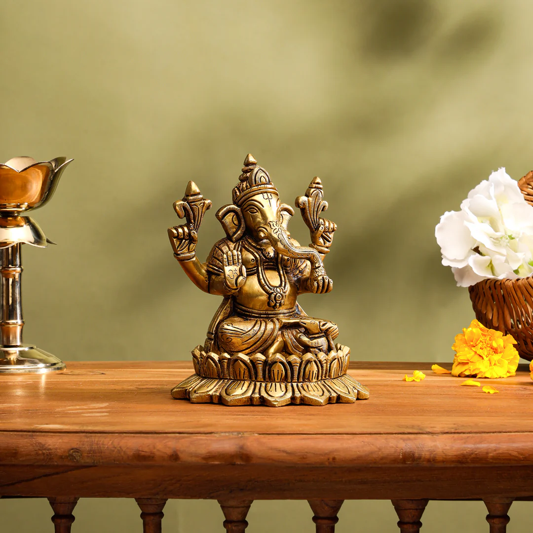 Brass Superfine Sitting Ganesha Idol (5.8 Inch) - Image 4