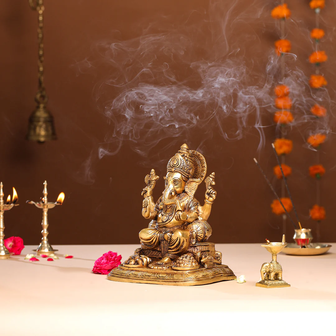 Brass Superfine Lord Sitting Ganesha Idol (9 Inch) - Image 2