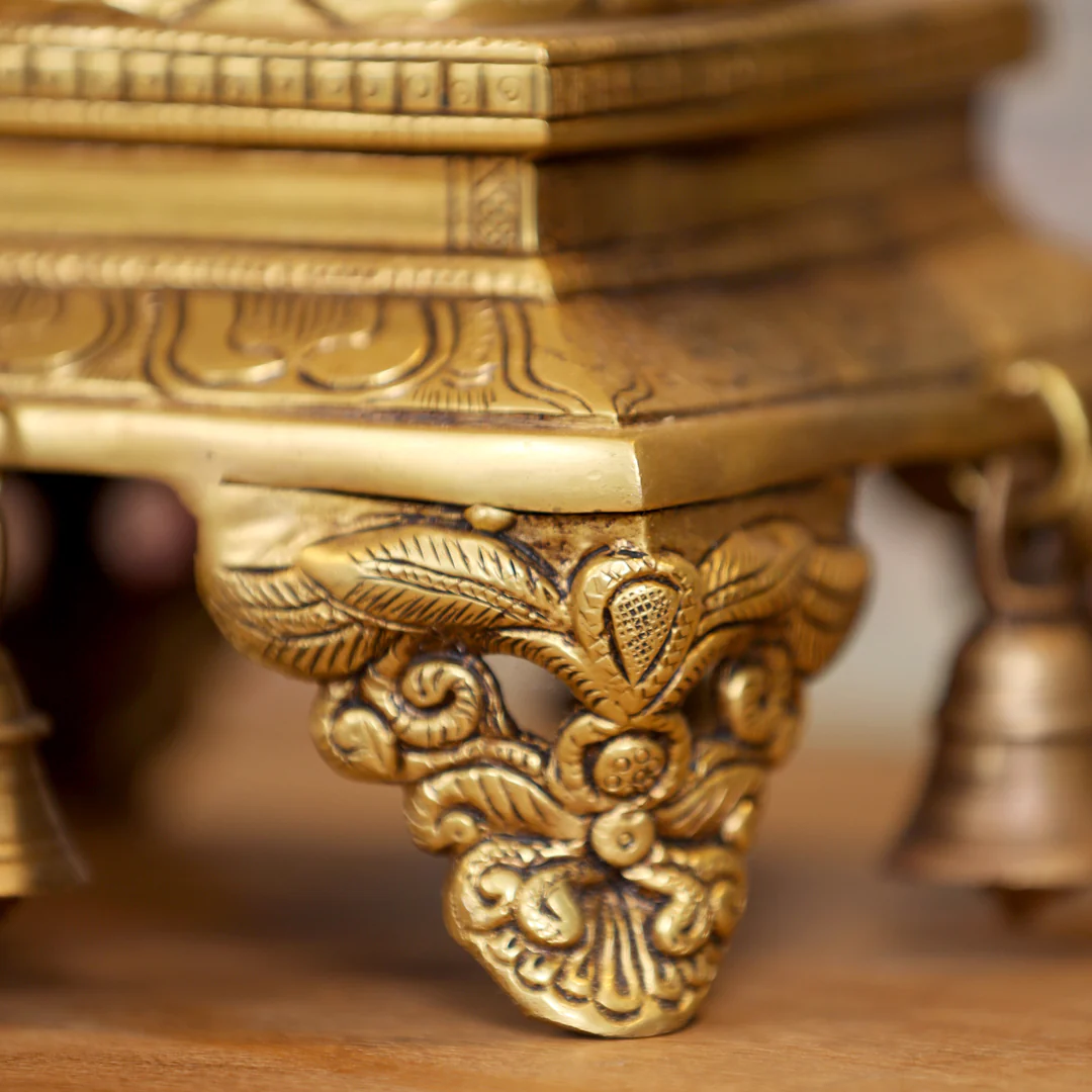Brass Superfine Majestic Peacock Lamp (19 Inch) - Image 5