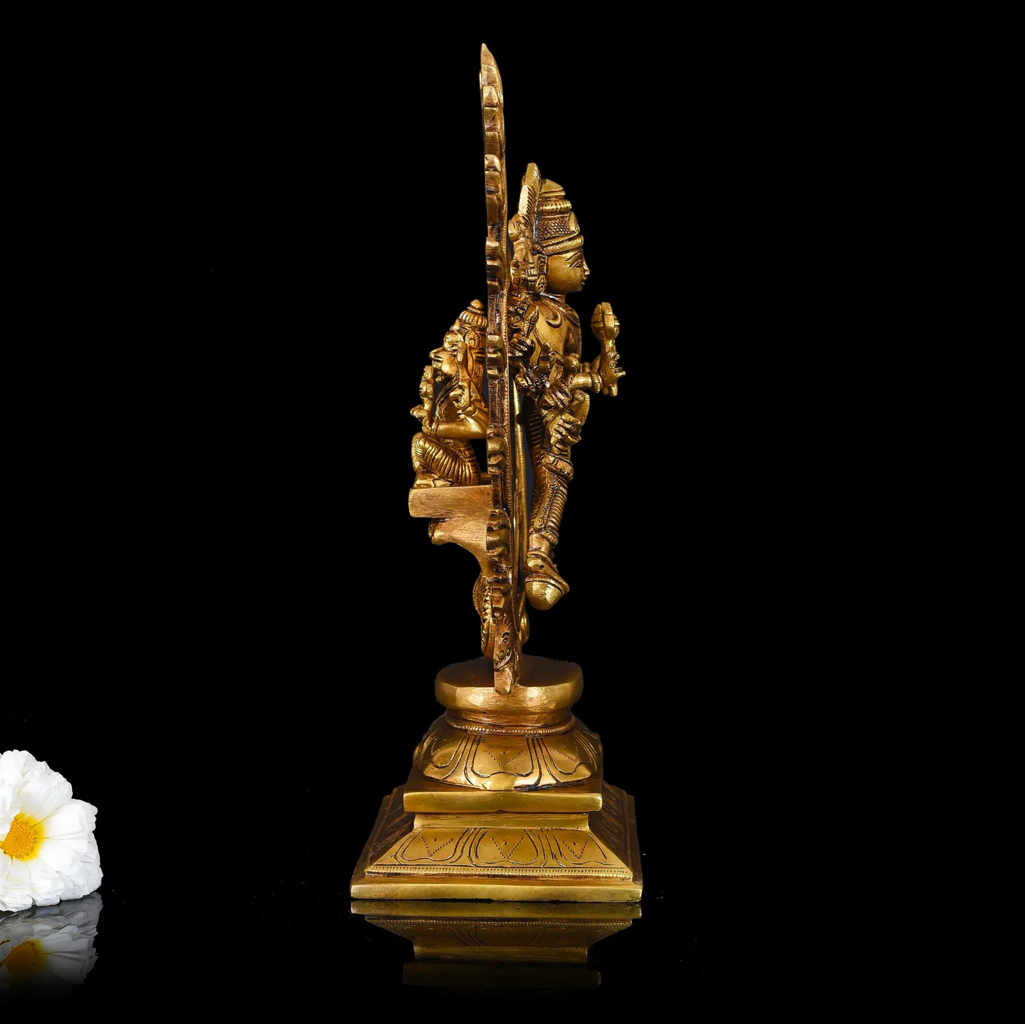 Brass Superfine Vishnu Narasimha Chakratalwar Statue (13.5 Inch) - Image 3