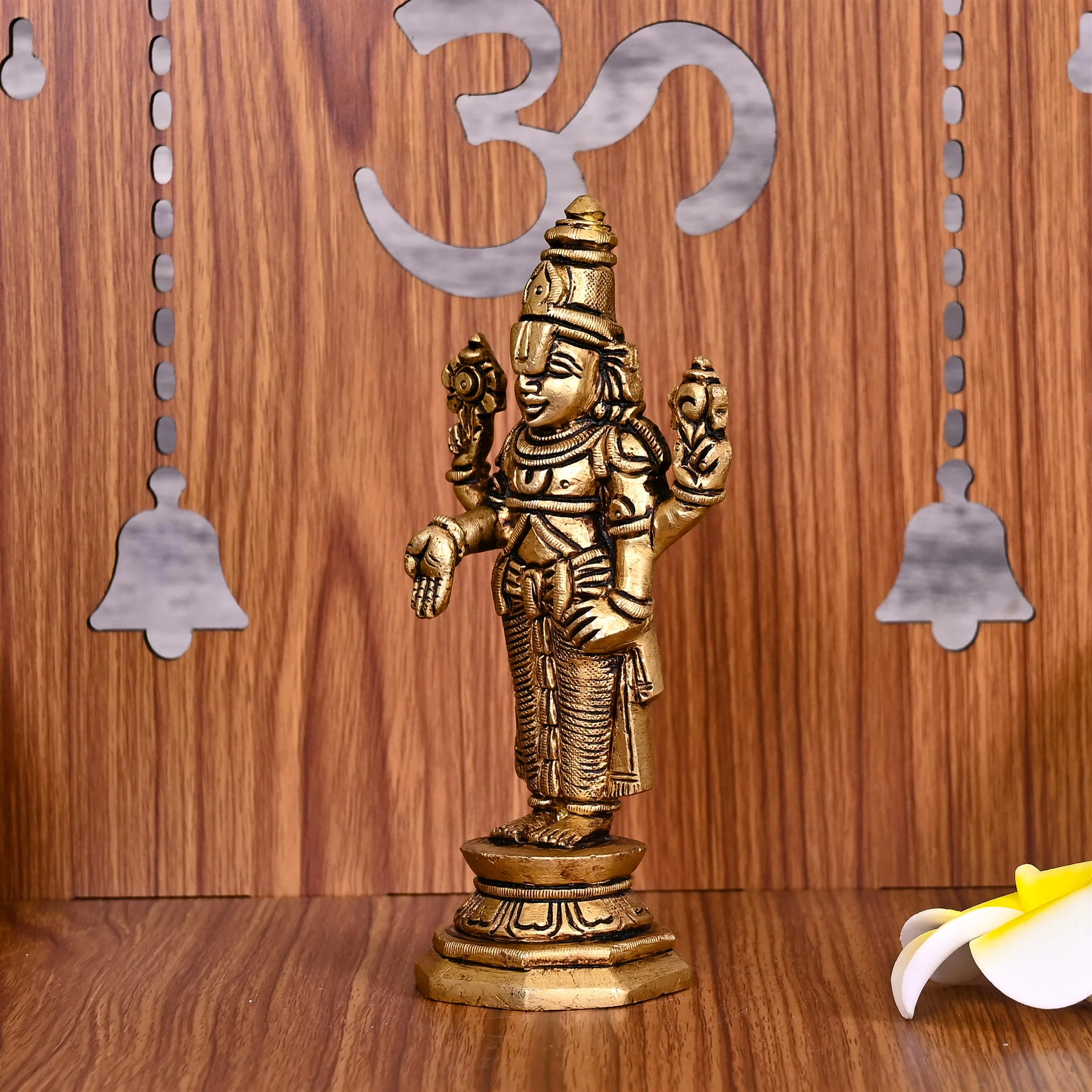 Brass Tirupati Balaji/Venkateshwar Idol (6 Inch) - Image 2